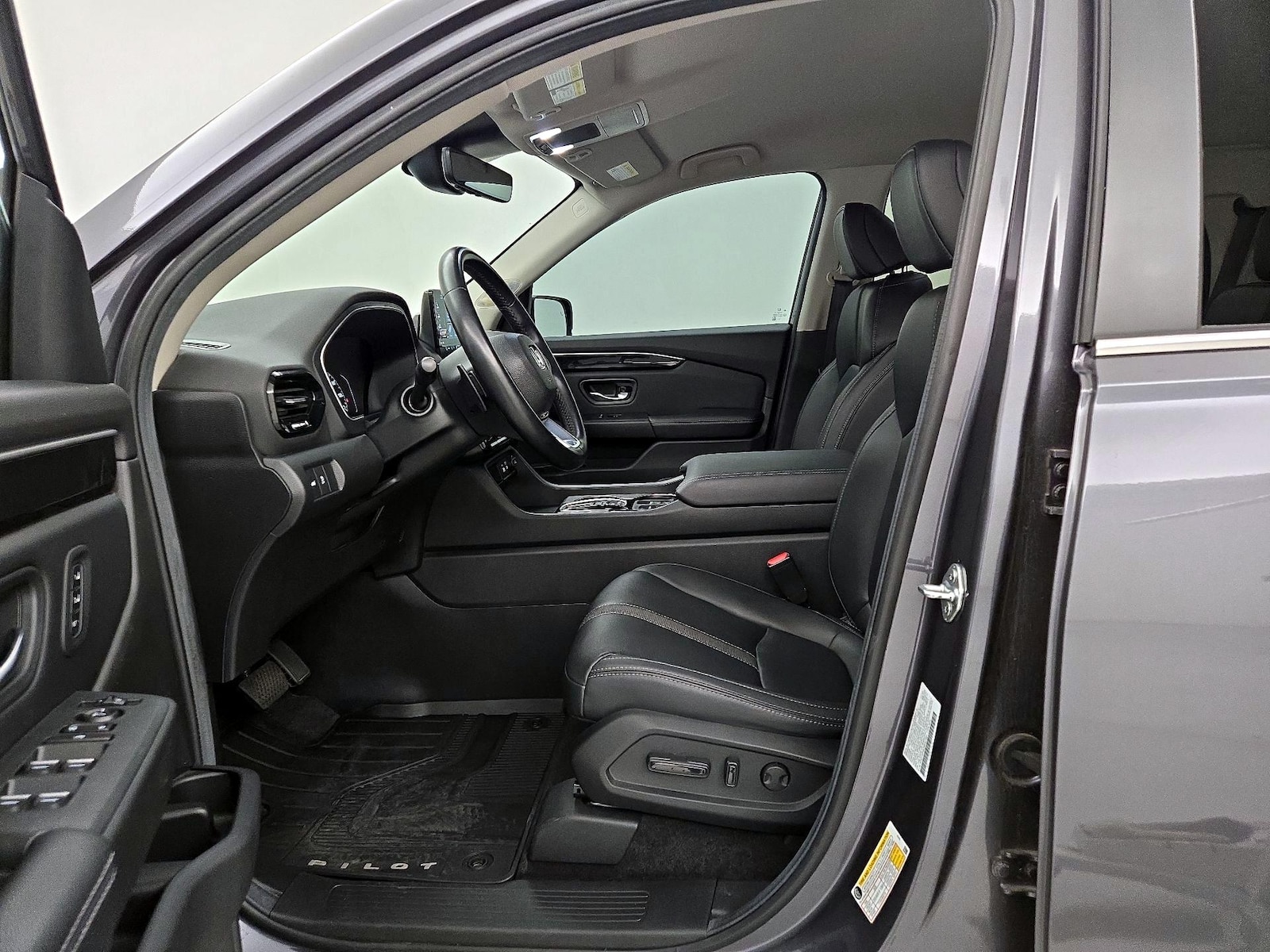 2024 Honda Pilot EX-L - Photo 12