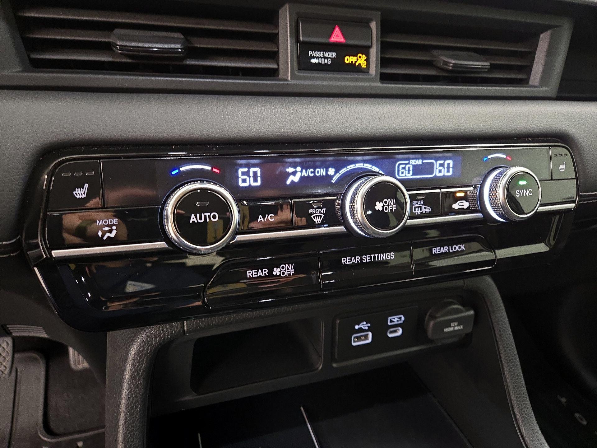 Thumbnail: 2024 Honda Pilot - 16
