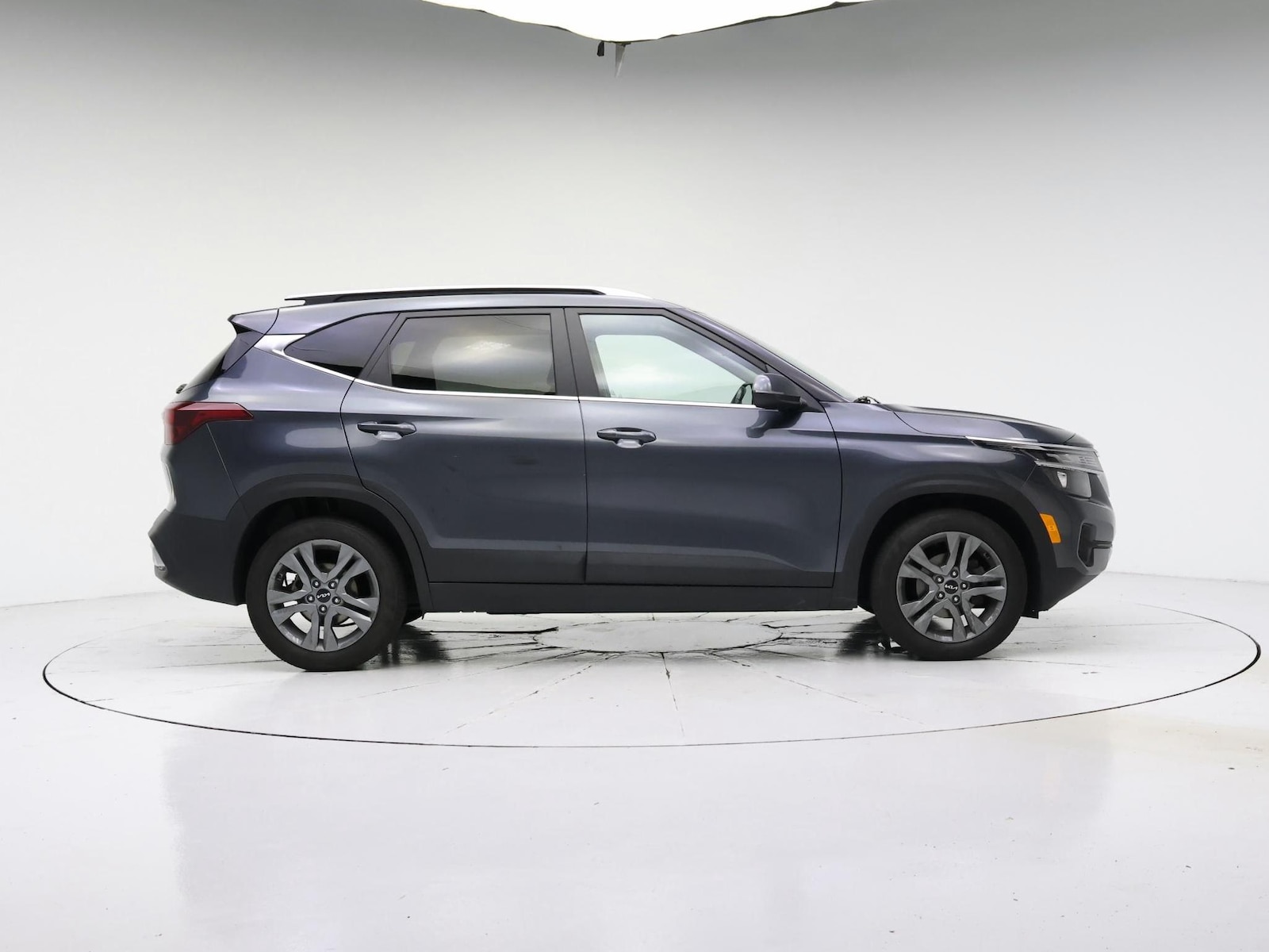 2022 Kia Seltos S - Photo 8