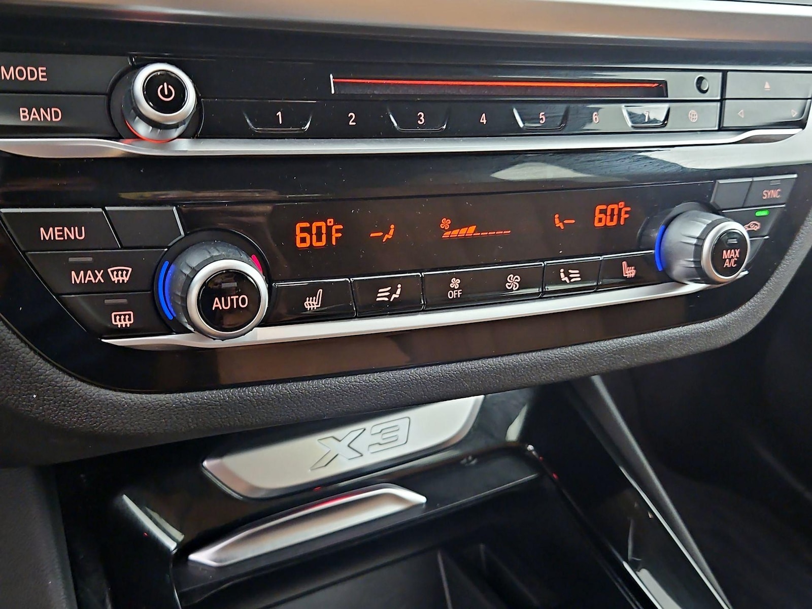 2019 BMW X3 30i - Photo 18