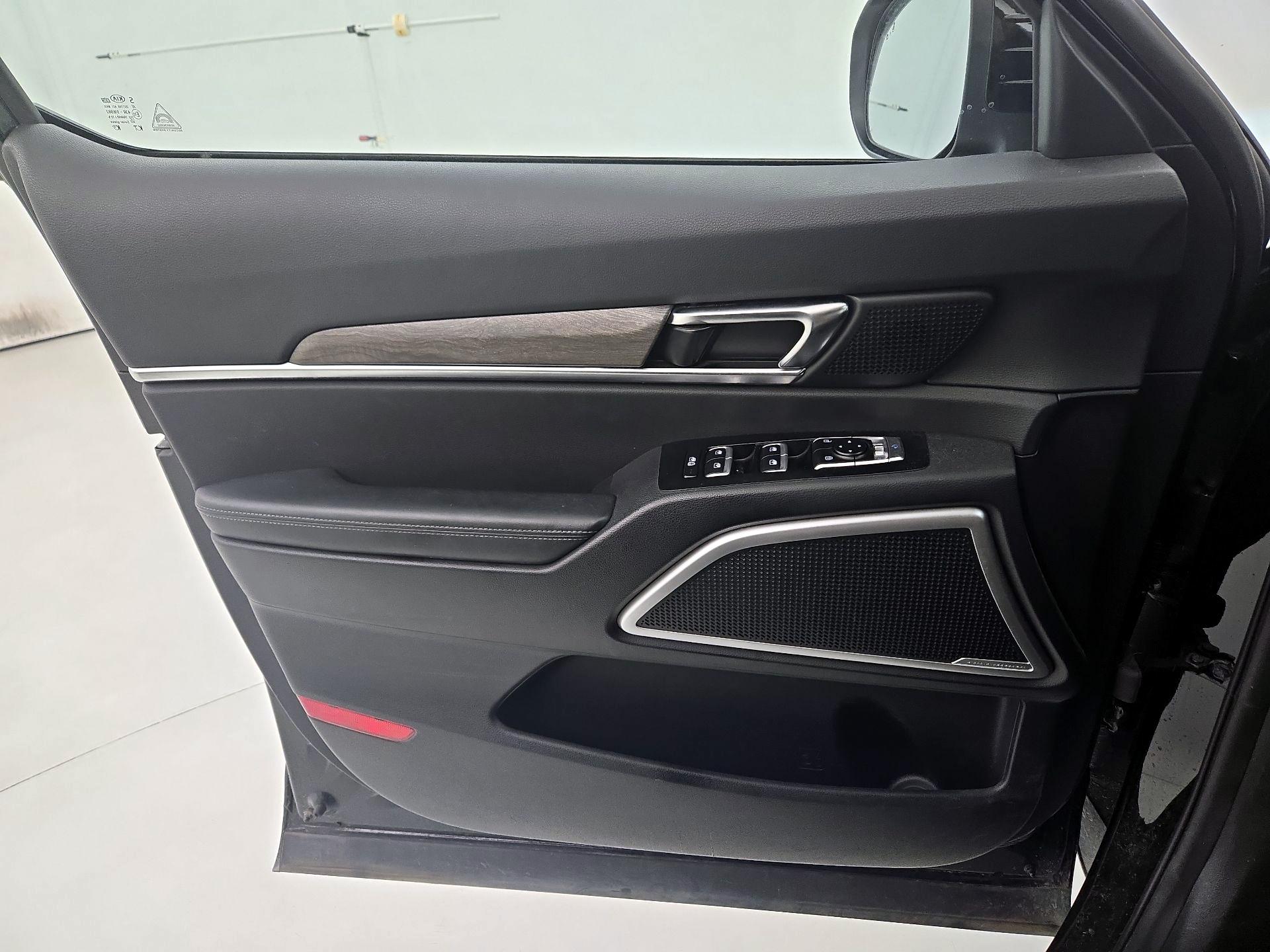Thumbnail: 2021 Kia Telluride - 12