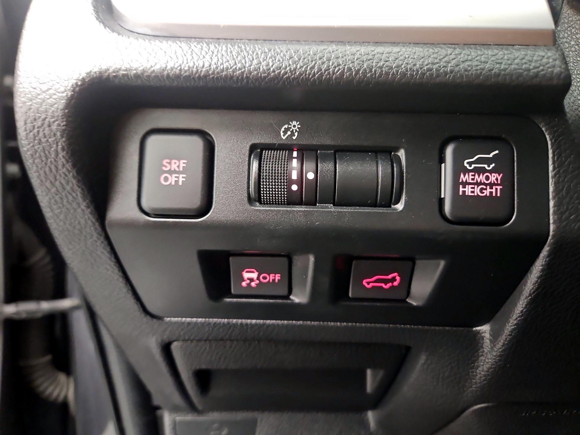 Thumbnail: 2016 Subaru Forester - 11
