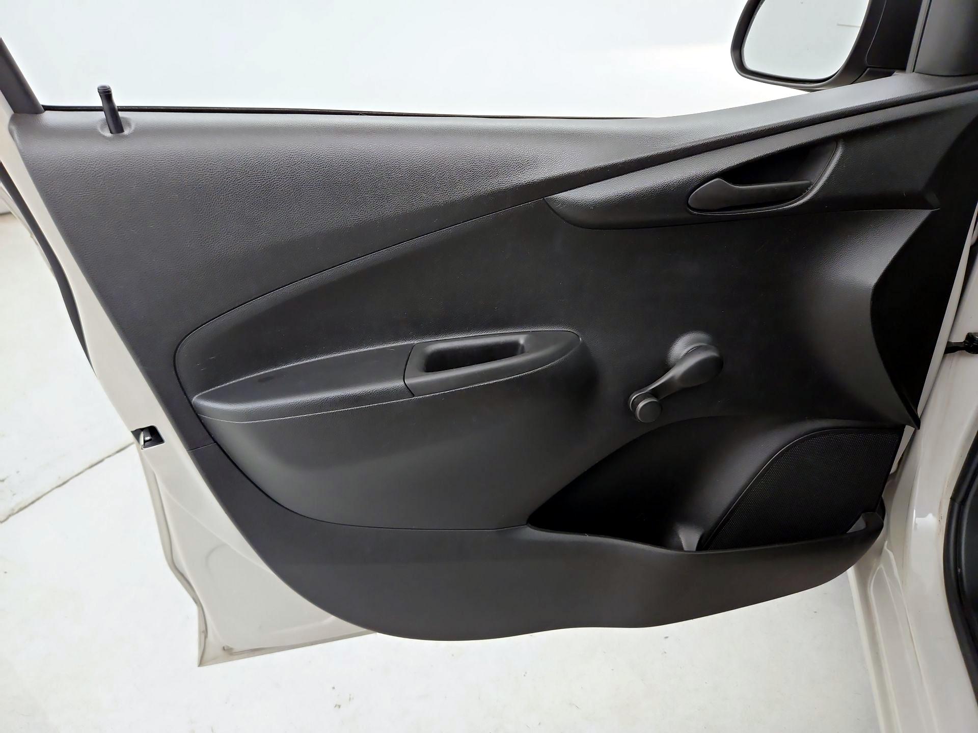 Thumbnail: 2020 Chevrolet Spark - 12