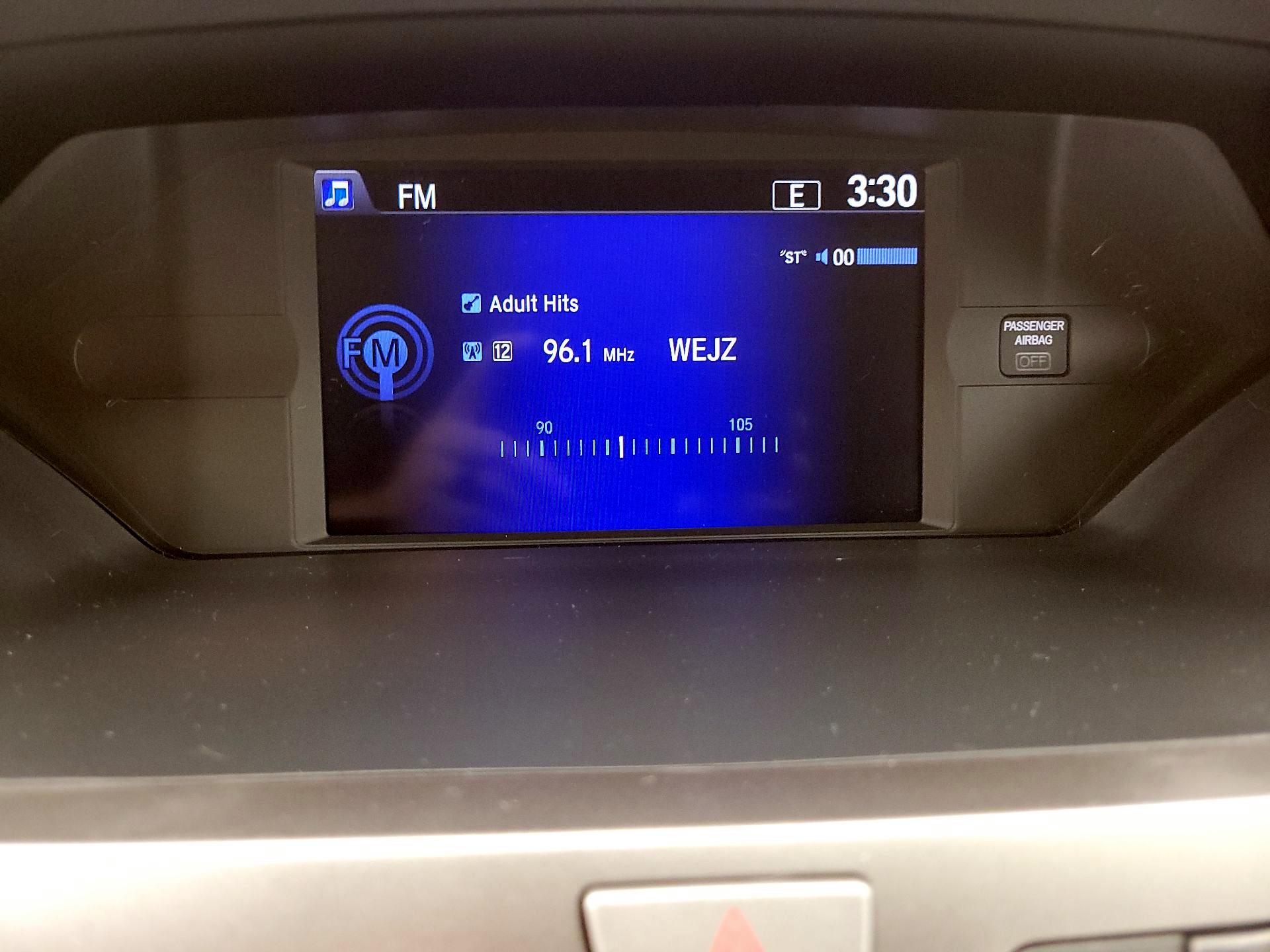 Thumbnail: 2015 Honda Odyssey - 15