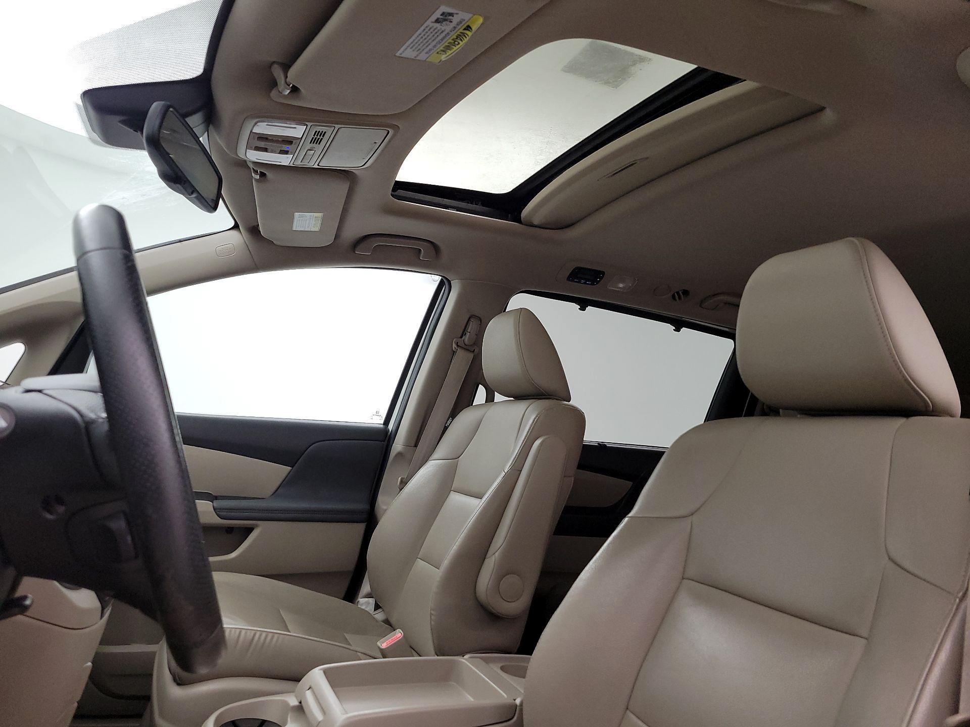 Thumbnail: 2015 Honda Odyssey - 19