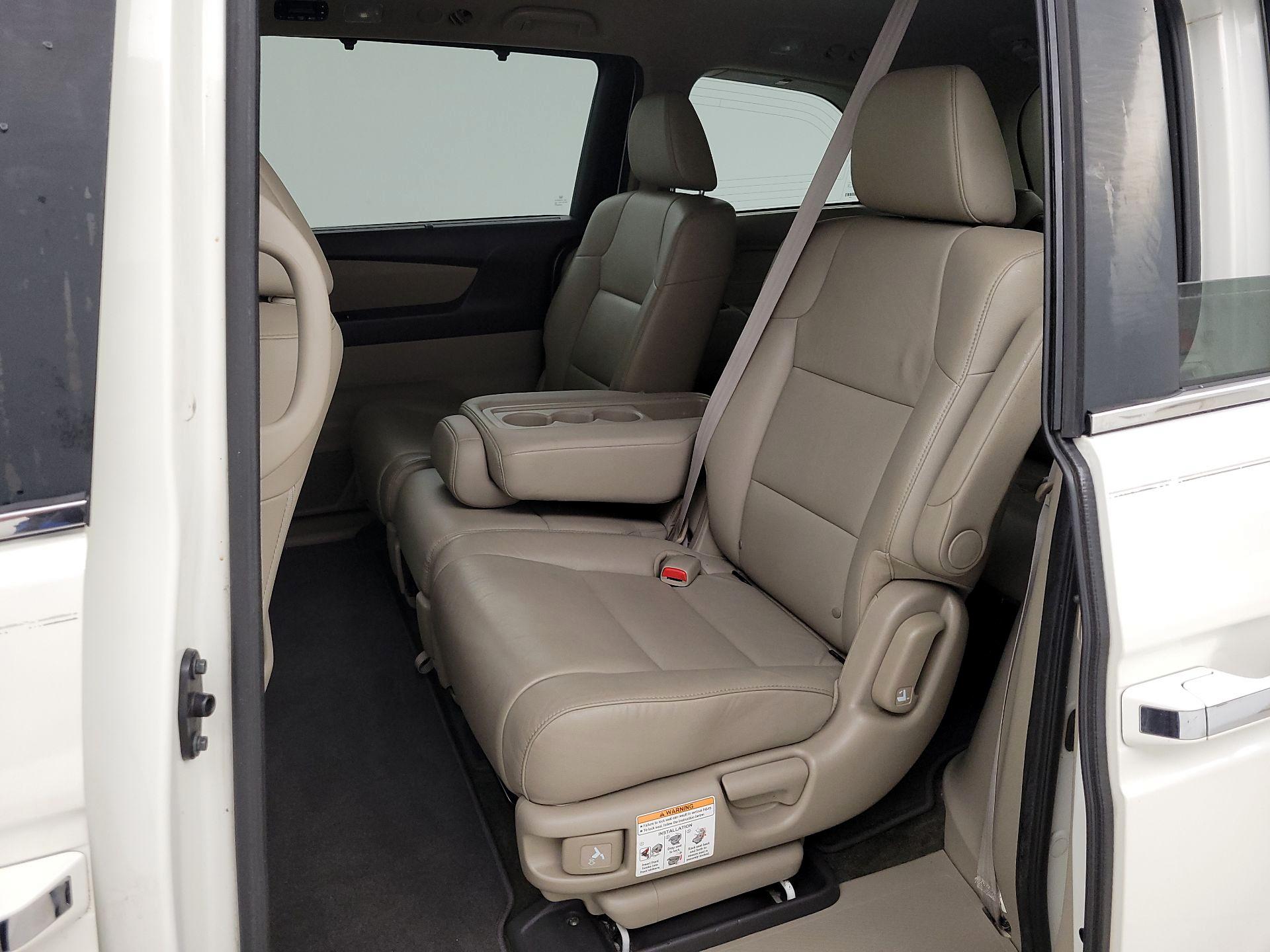 Thumbnail: 2015 Honda Odyssey - 20