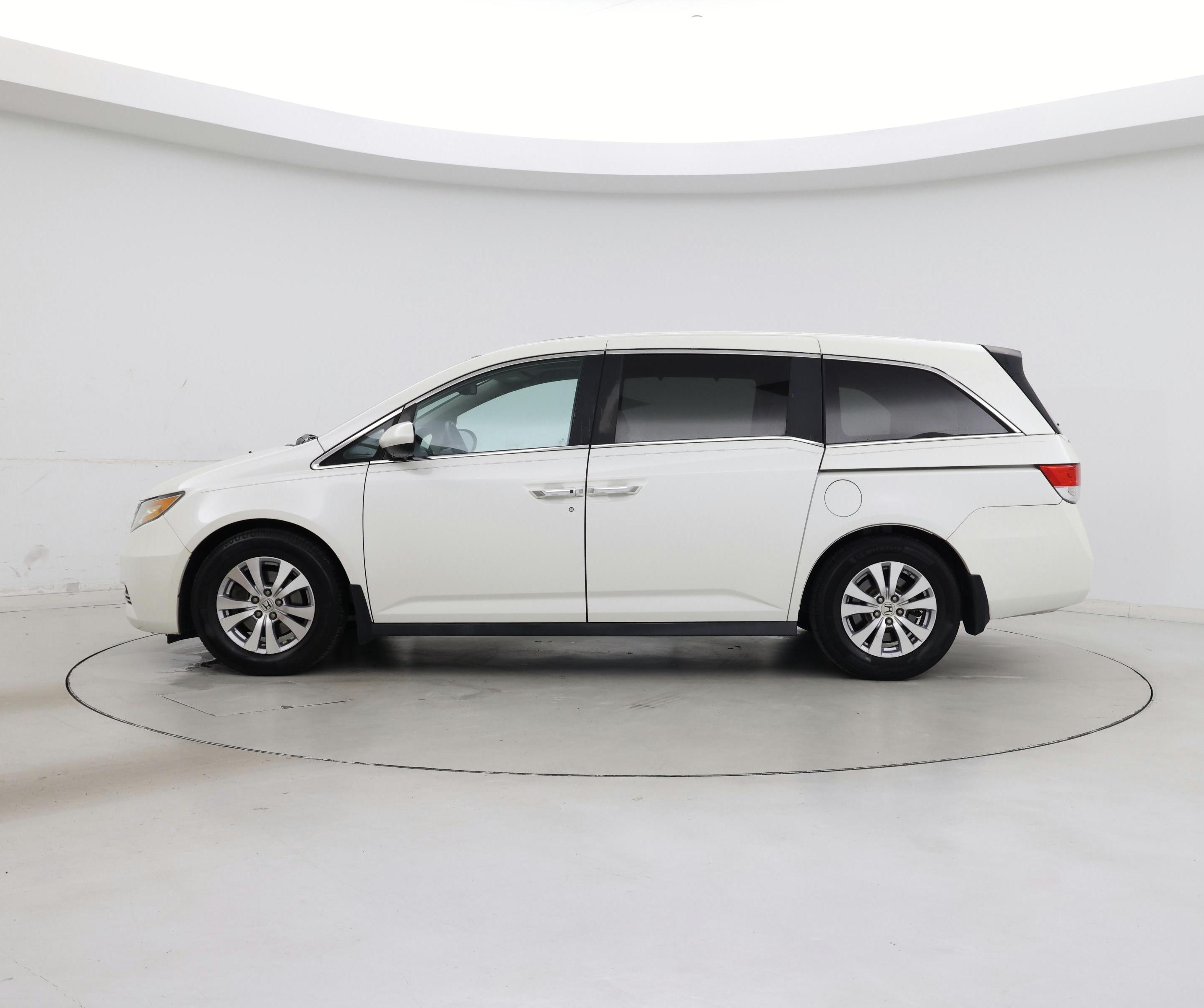 Thumbnail: 2015 Honda Odyssey - 3