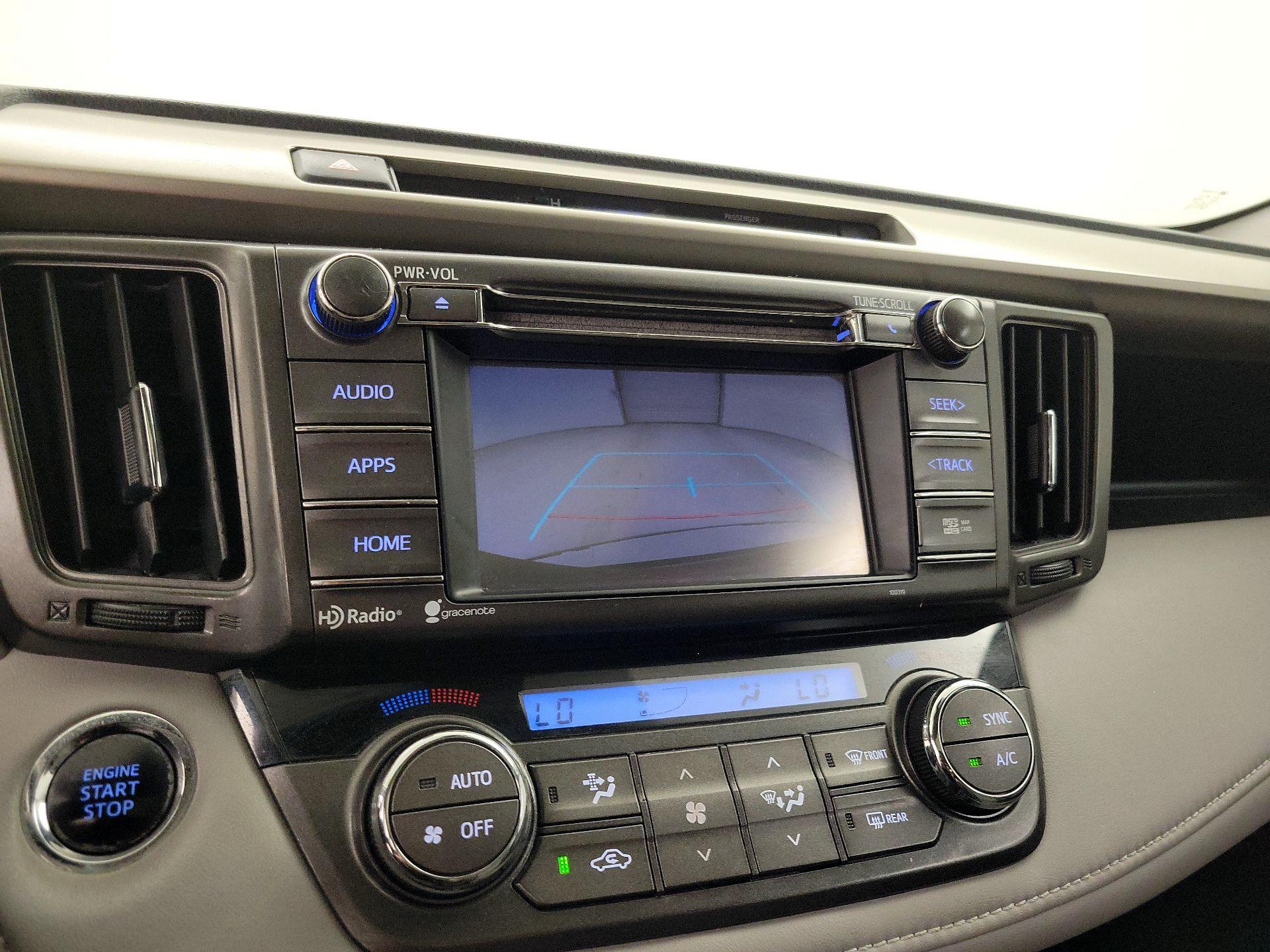 Thumbnail: 2015 Toyota RAV4 - 14
