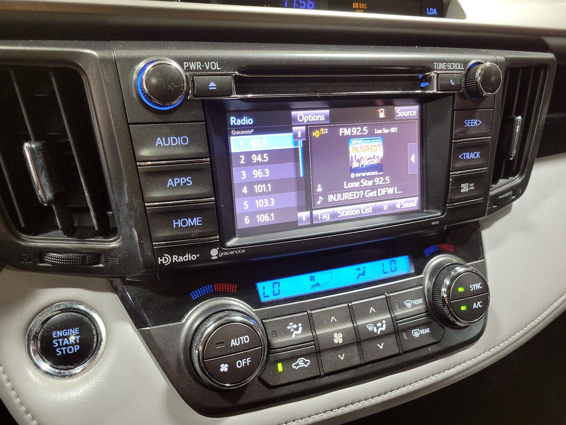 Thumbnail: 2015 Toyota RAV4 - 15