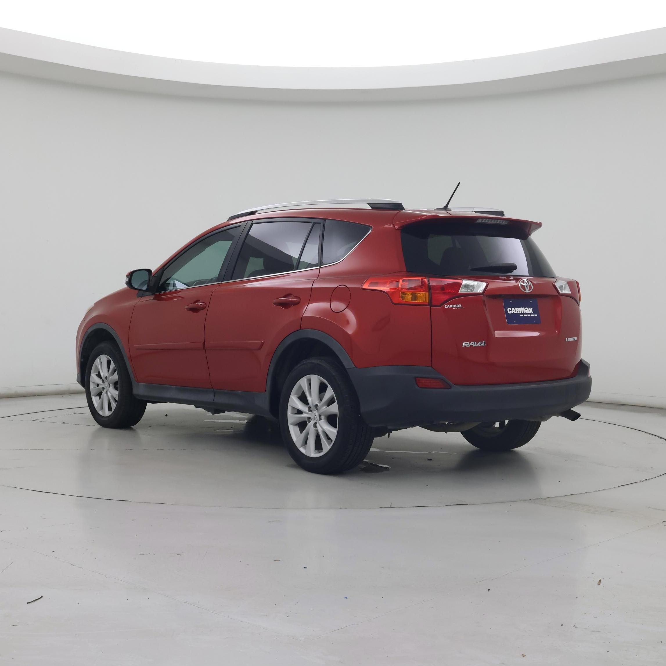 Thumbnail: 2015 Toyota RAV4 - 2