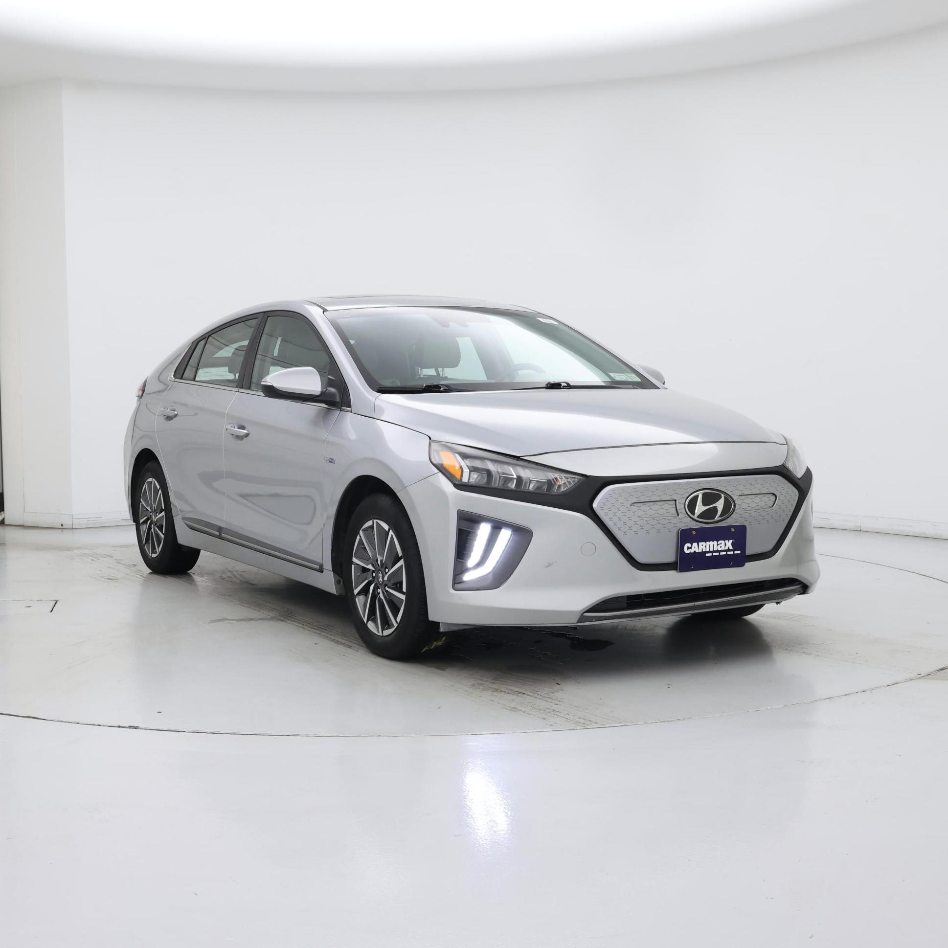 Silver 2020 Hyundai Ioniq Electric Hatchback Front-Wheel Drive Automatic