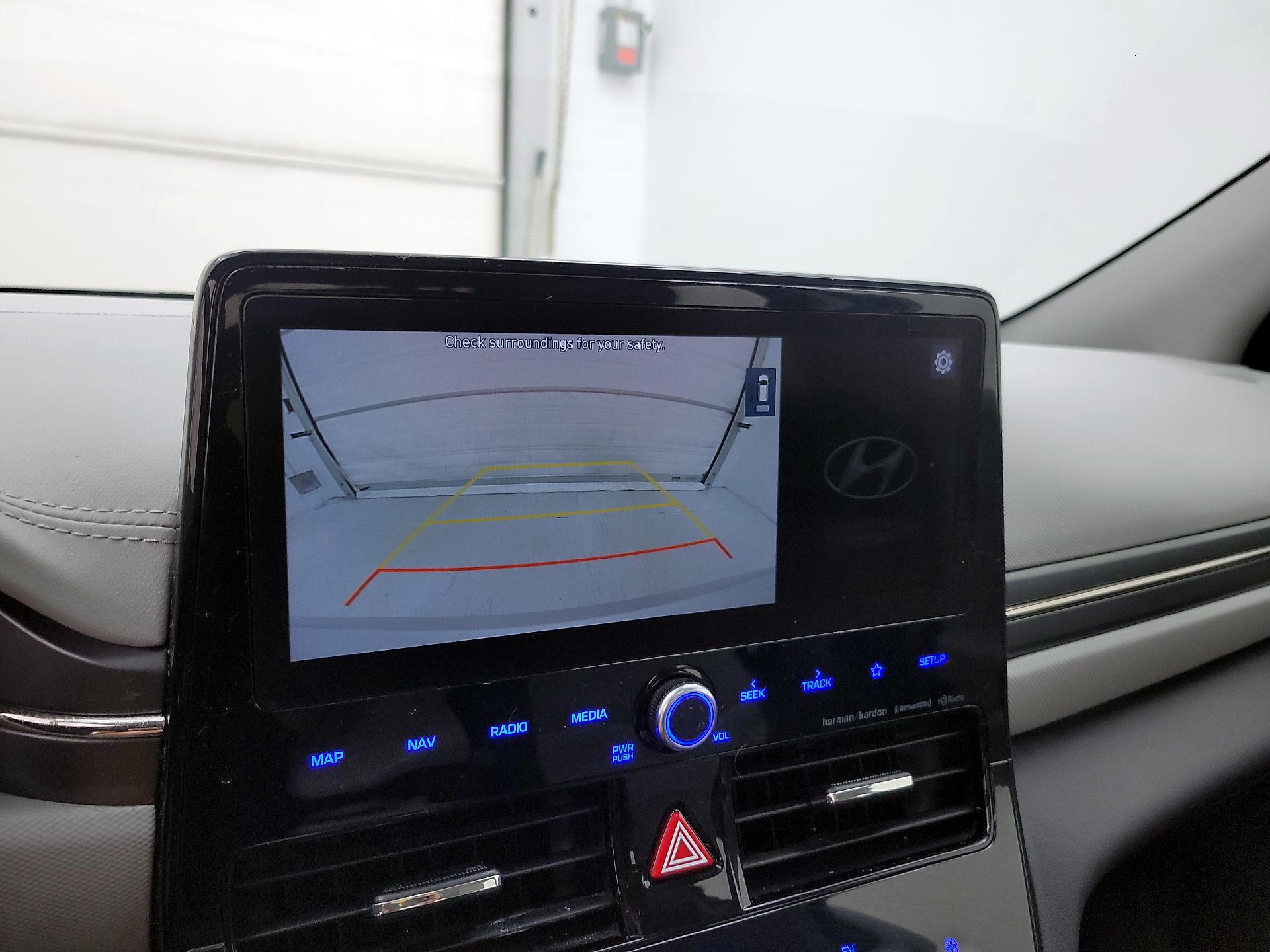 Thumbnail: 2020 Hyundai Ioniq - 15
