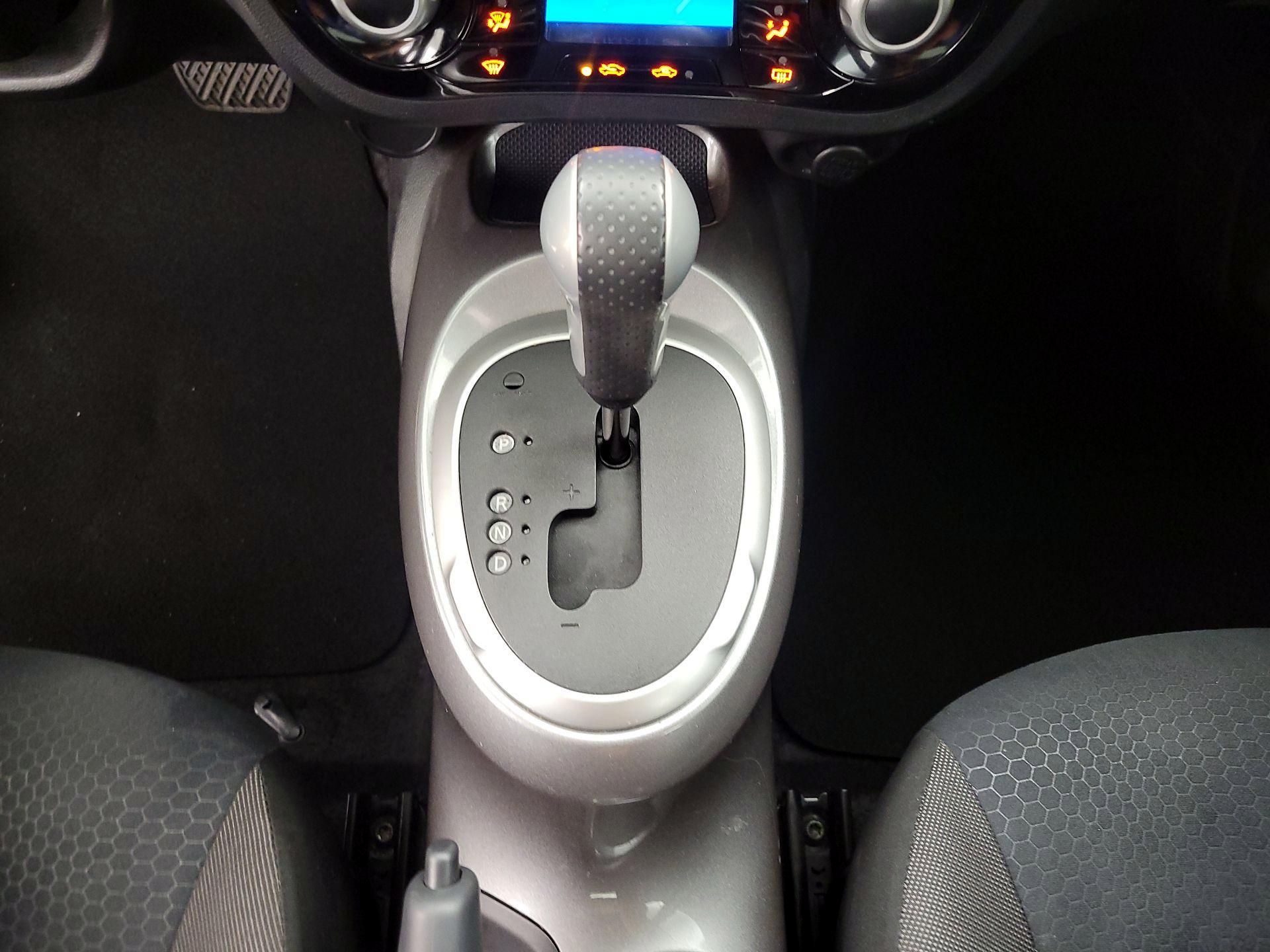 Thumbnail: 2014 Nissan Juke - 16