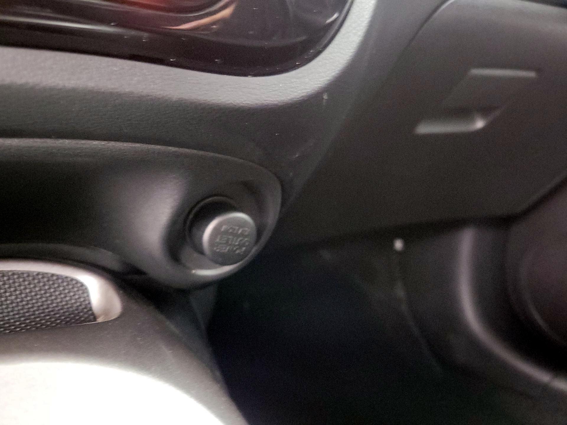 Thumbnail: 2014 Nissan Juke - 17