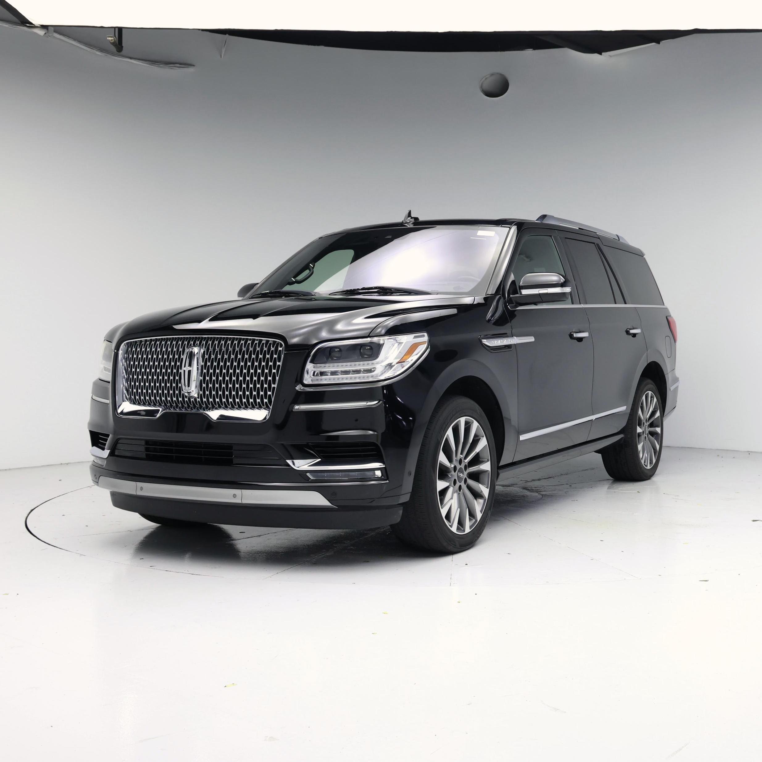 Thumbnail: 2018 Lincoln Navigator - 4