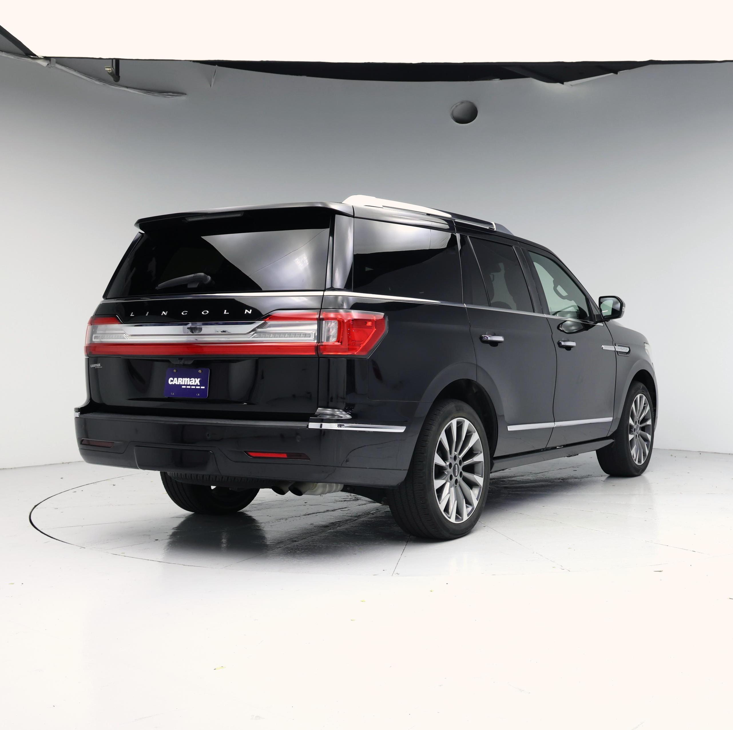 Thumbnail: 2018 Lincoln Navigator - 8