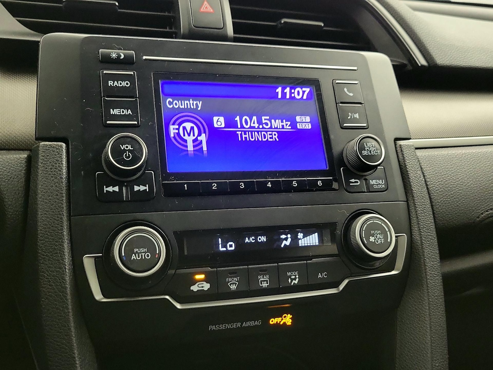2019 Honda Civic LX - Photo 14