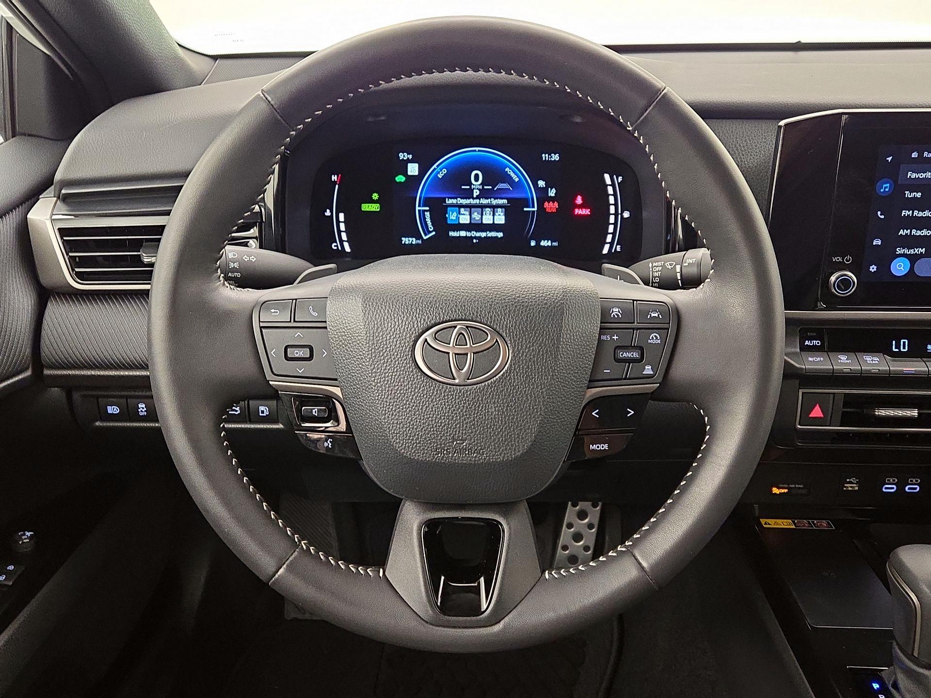 Thumbnail: 2025 Toyota Camry - 10