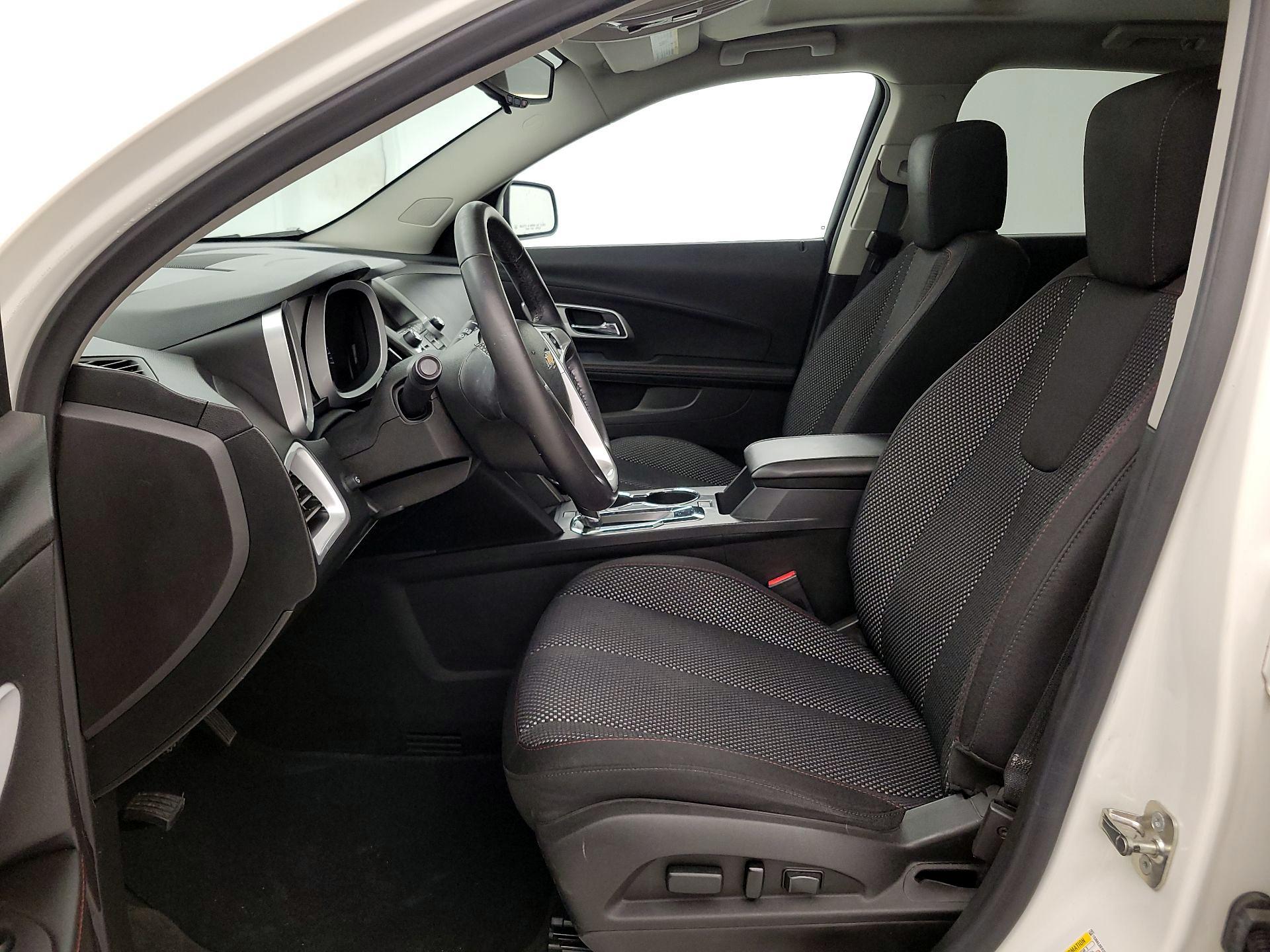 Thumbnail: 2015 Chevrolet Equinox - 11