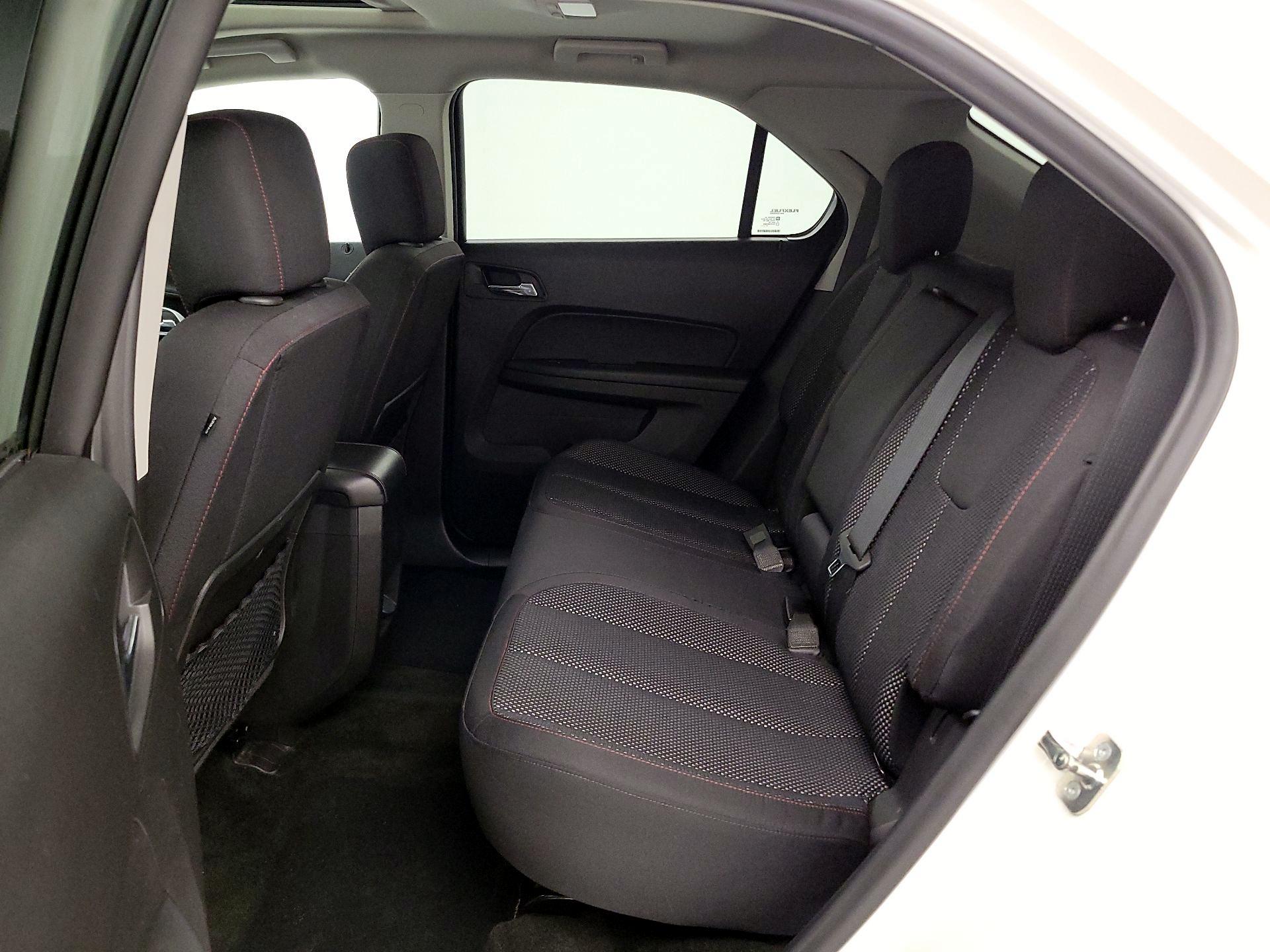 Thumbnail: 2015 Chevrolet Equinox - 19