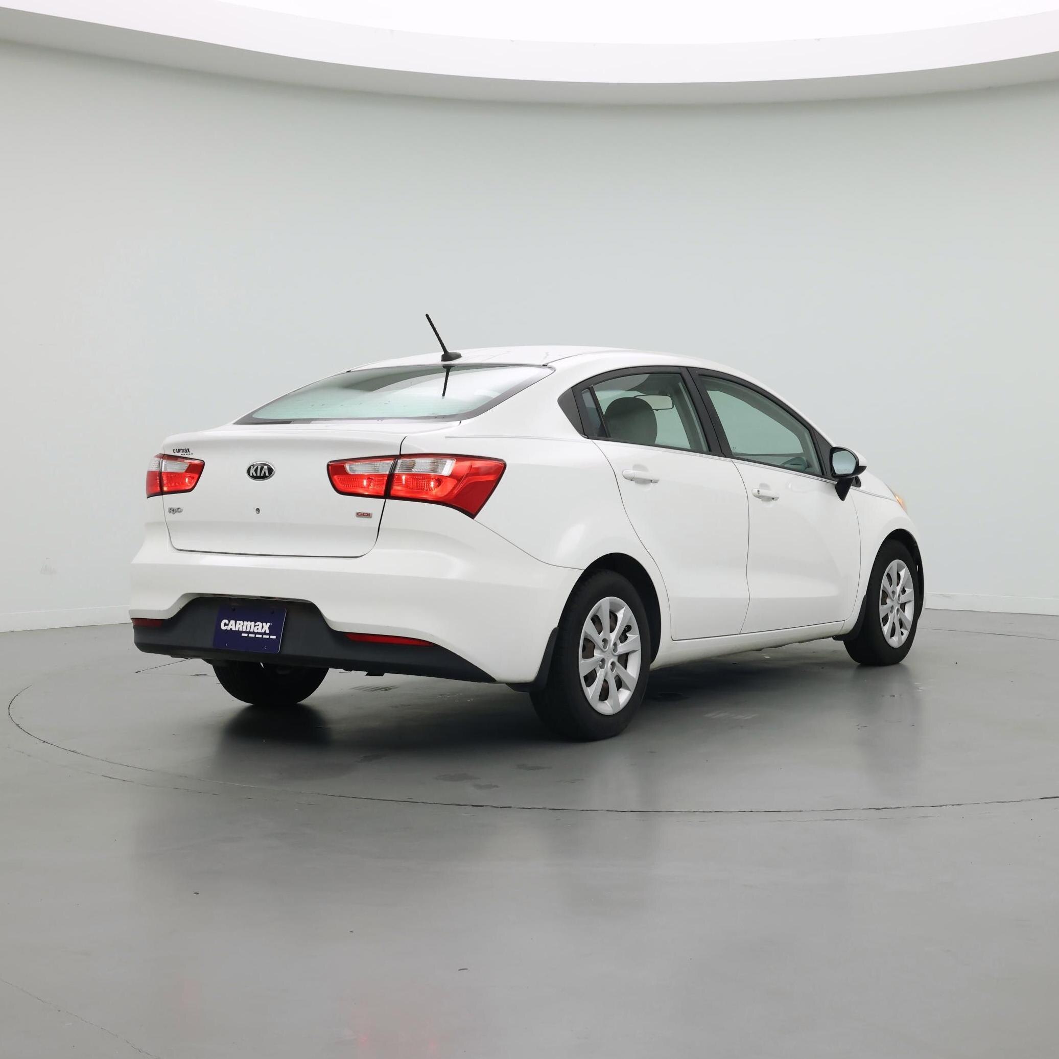 Thumbnail: 2017 Kia Rio - 8