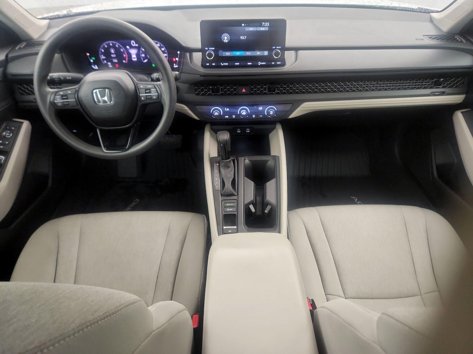 2025 Honda Accord LX - Photo 10