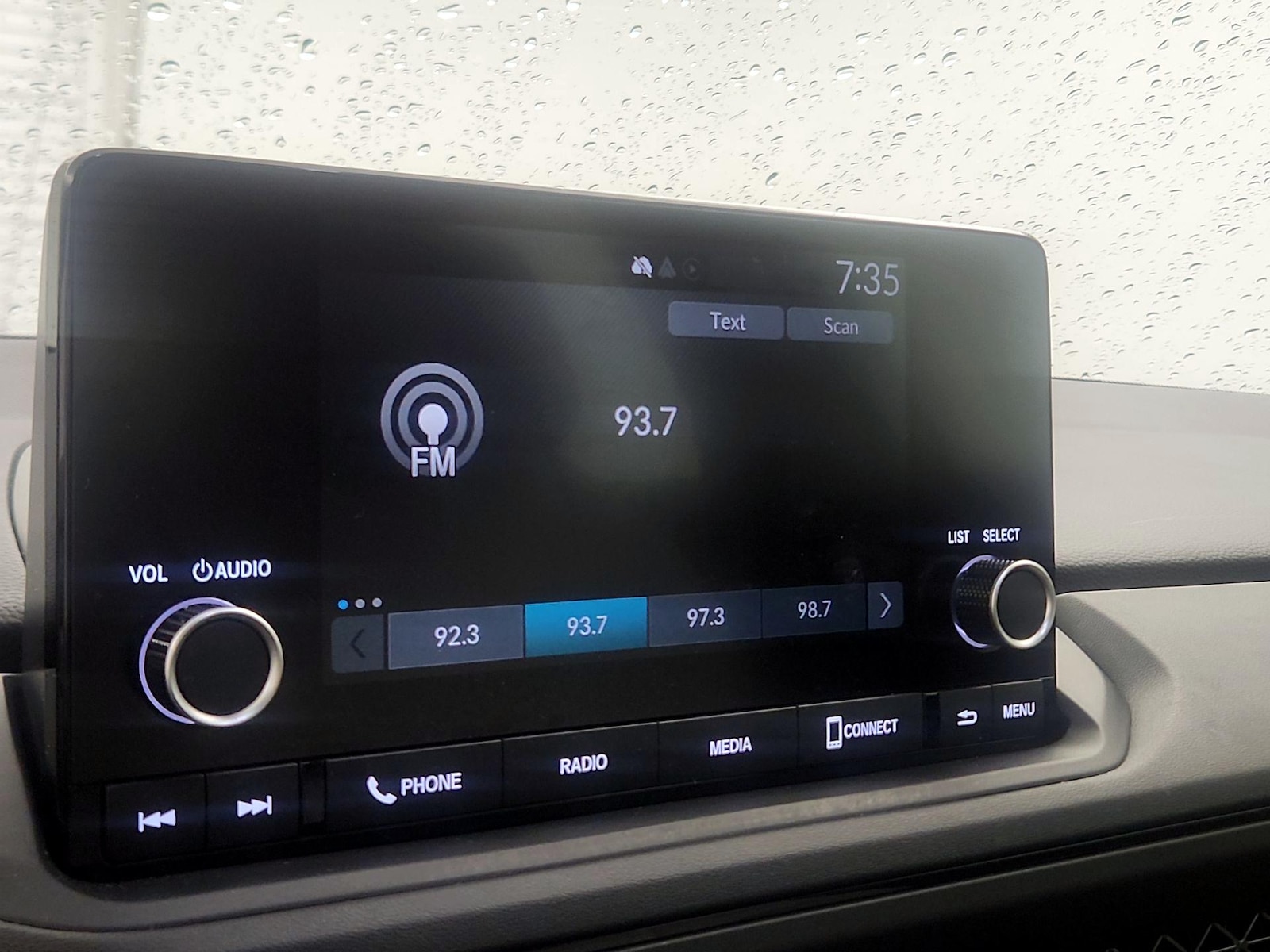 2025 Honda Accord LX - Photo 15
