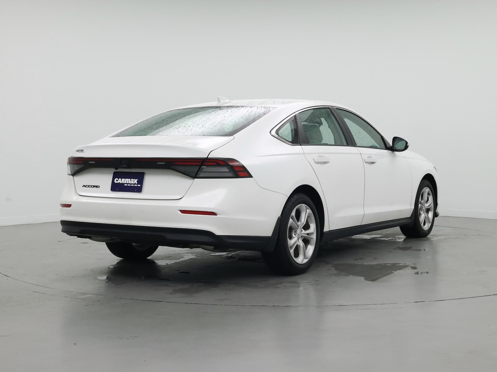 2025 Honda Accord LX - Photo 9