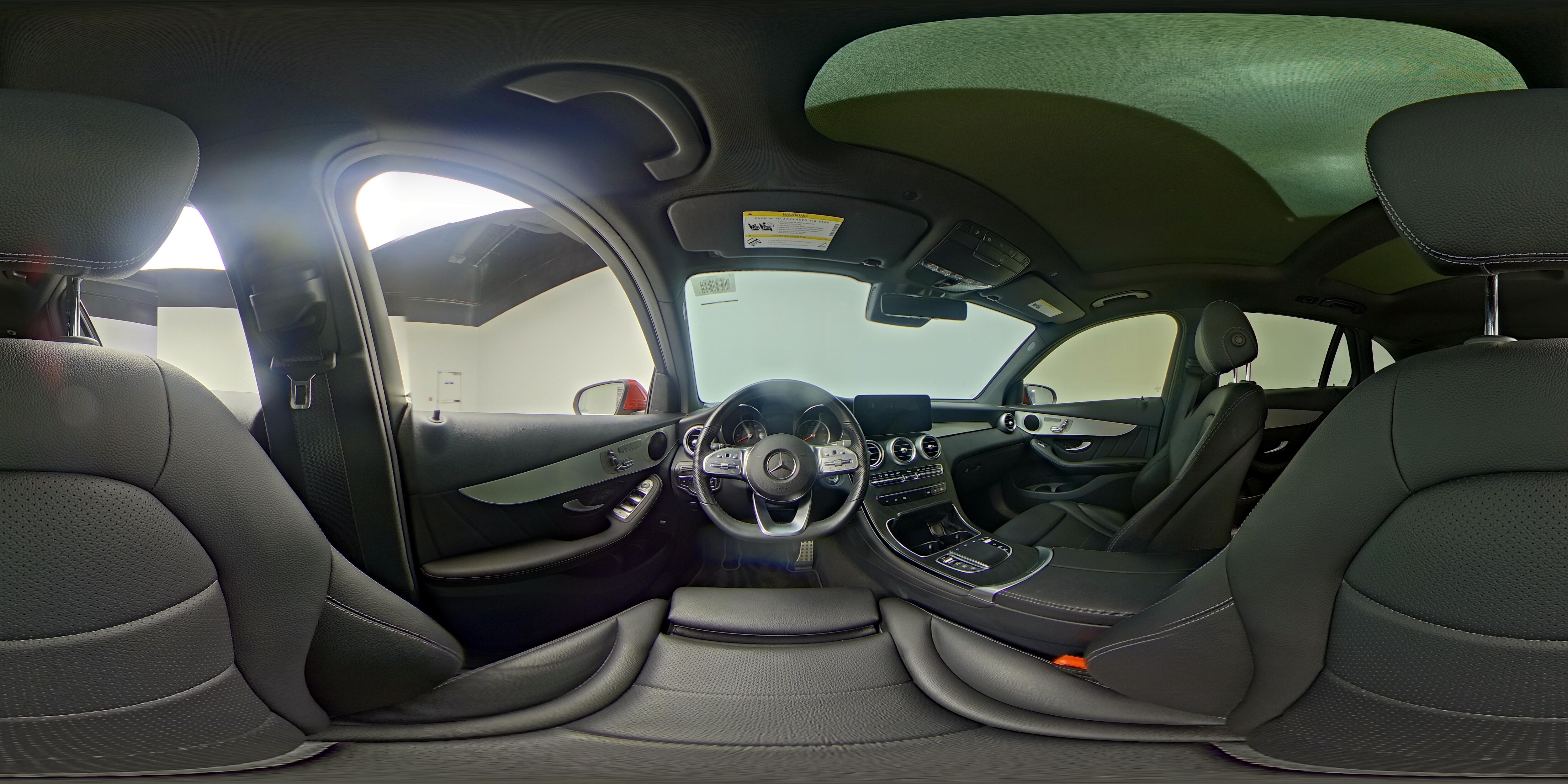 2022 Mercedes-Benz GLC GLC300 - Photo 27