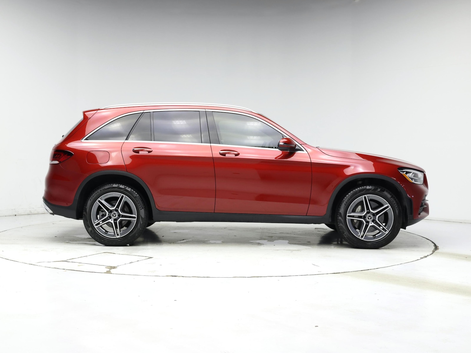 2022 Mercedes-Benz GLC GLC300 - Photo 8