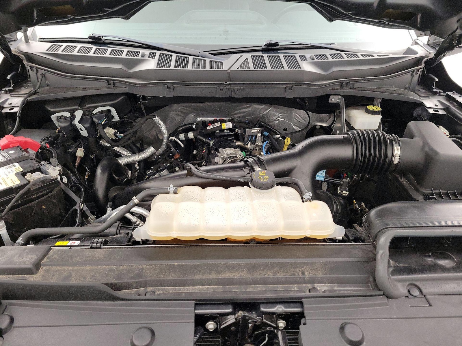 2023 Ford F-150 Lariat - Photo 23