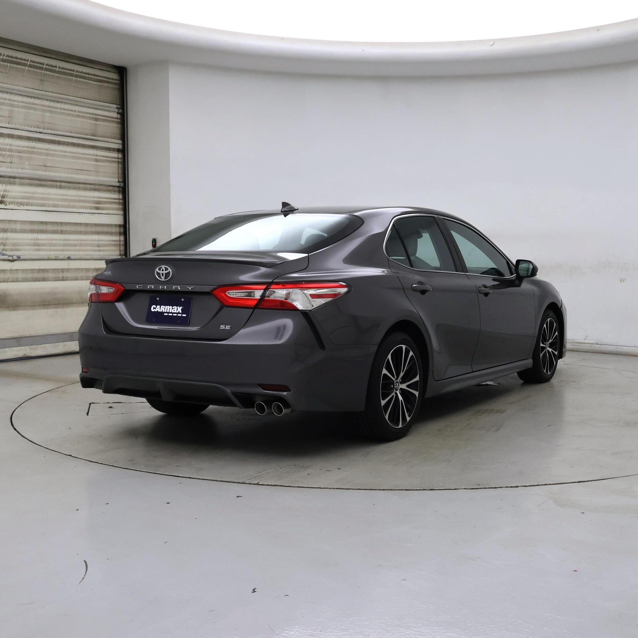 Thumbnail: 2020 Toyota Camry - 8