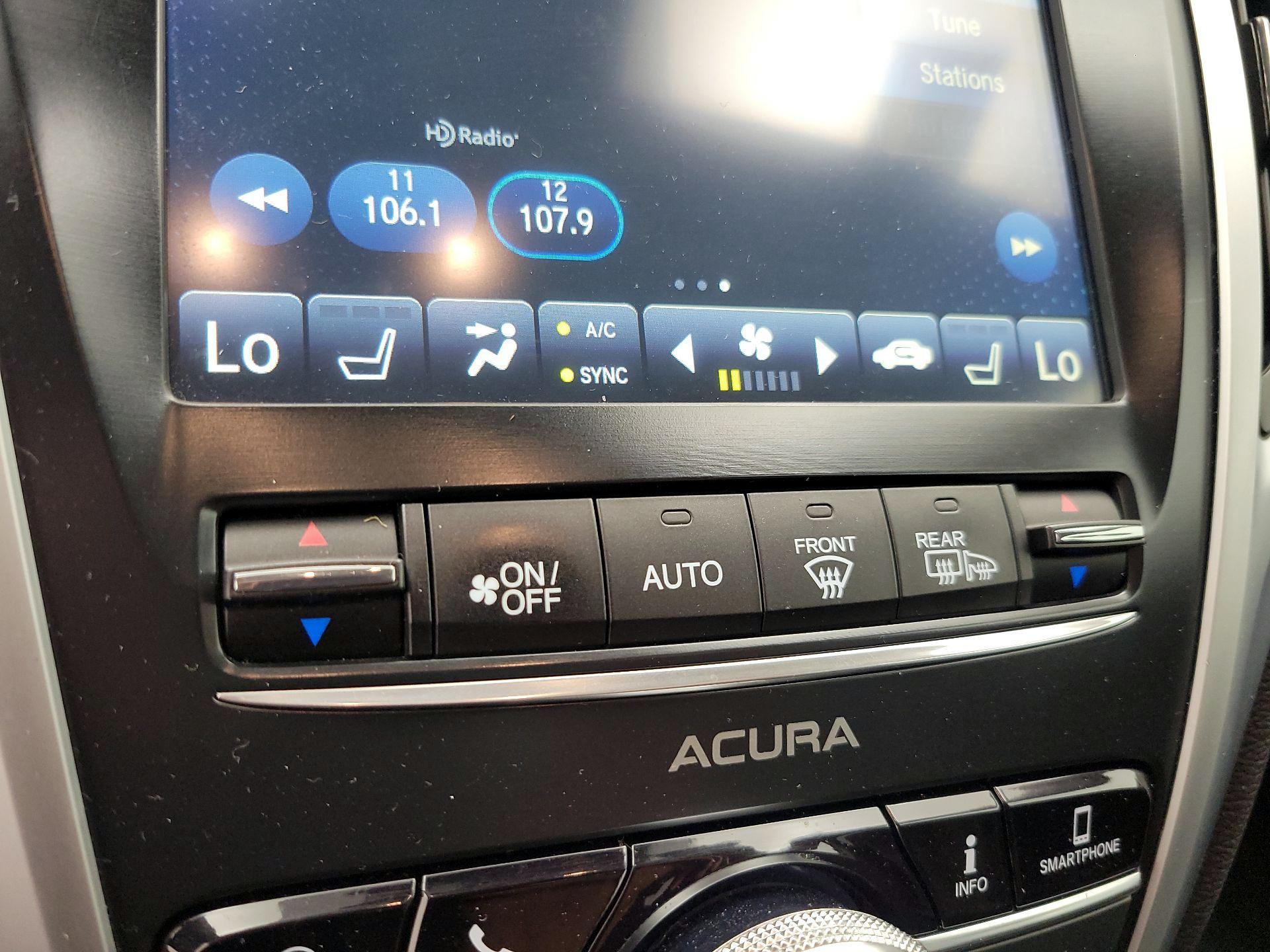 Thumbnail: 2018 Acura TLX - 17