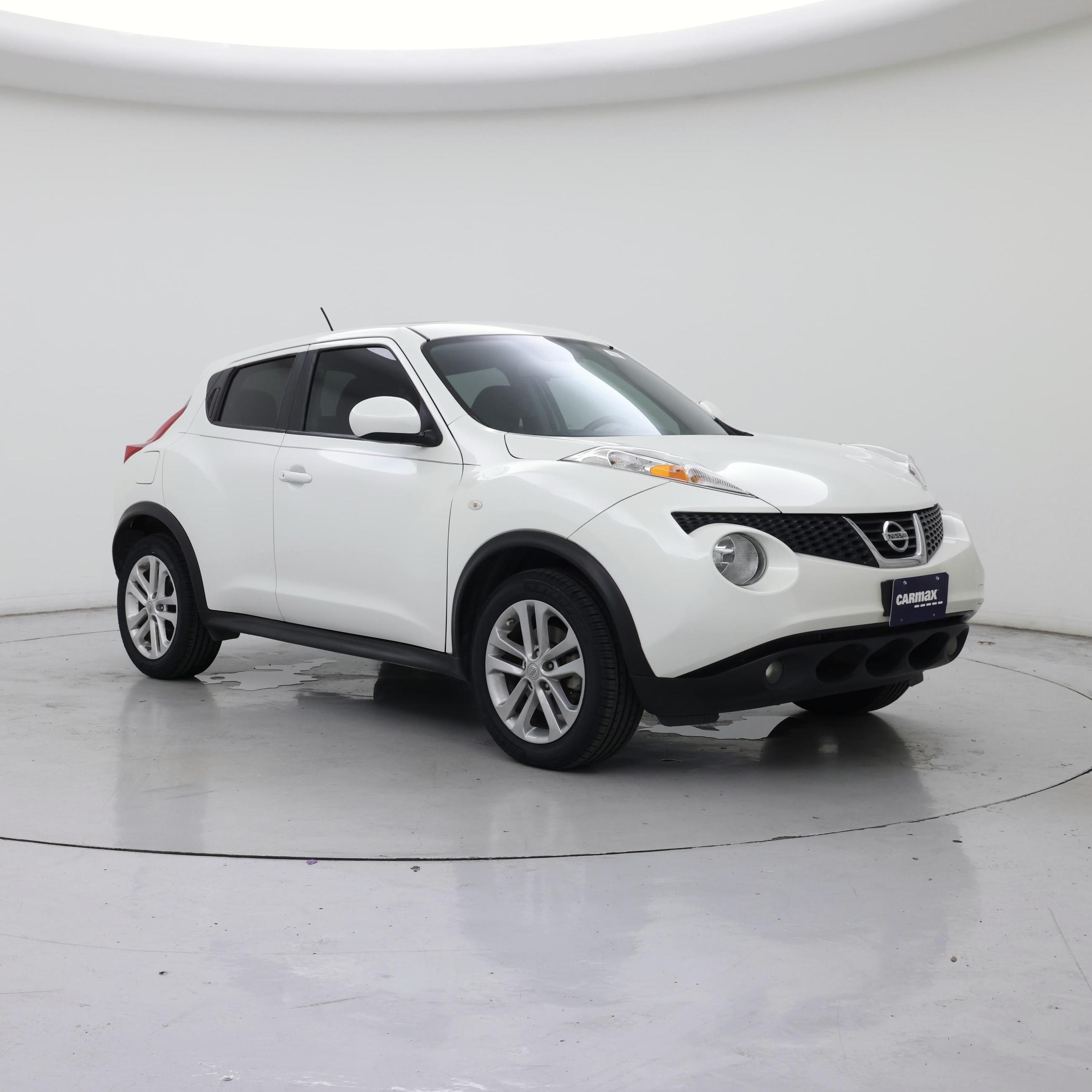 Pearl 2014 Nissan Juke SUV / Crossover Front-Wheel Drive Automatic