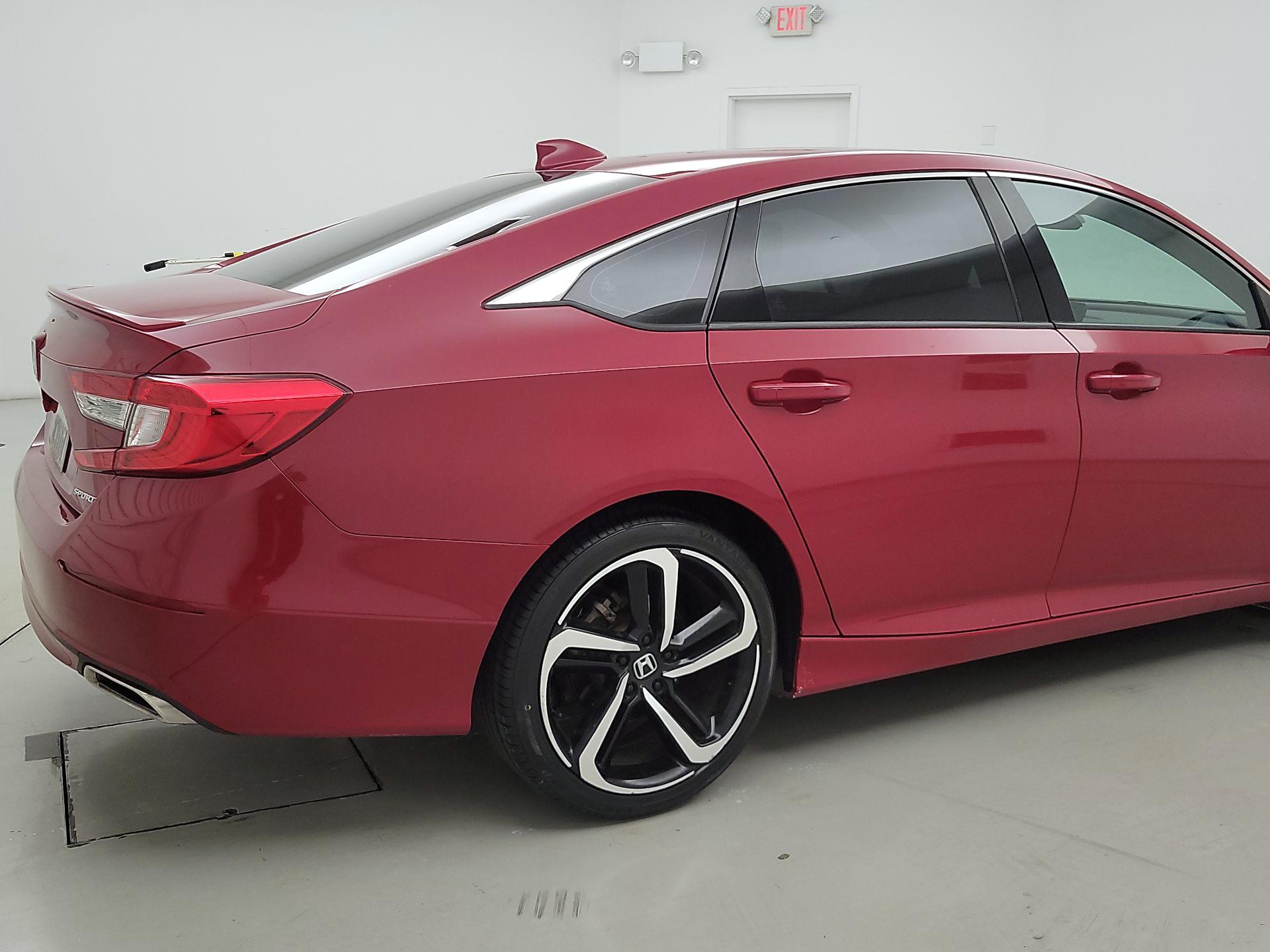 Thumbnail: 2018 Honda Accord - 5