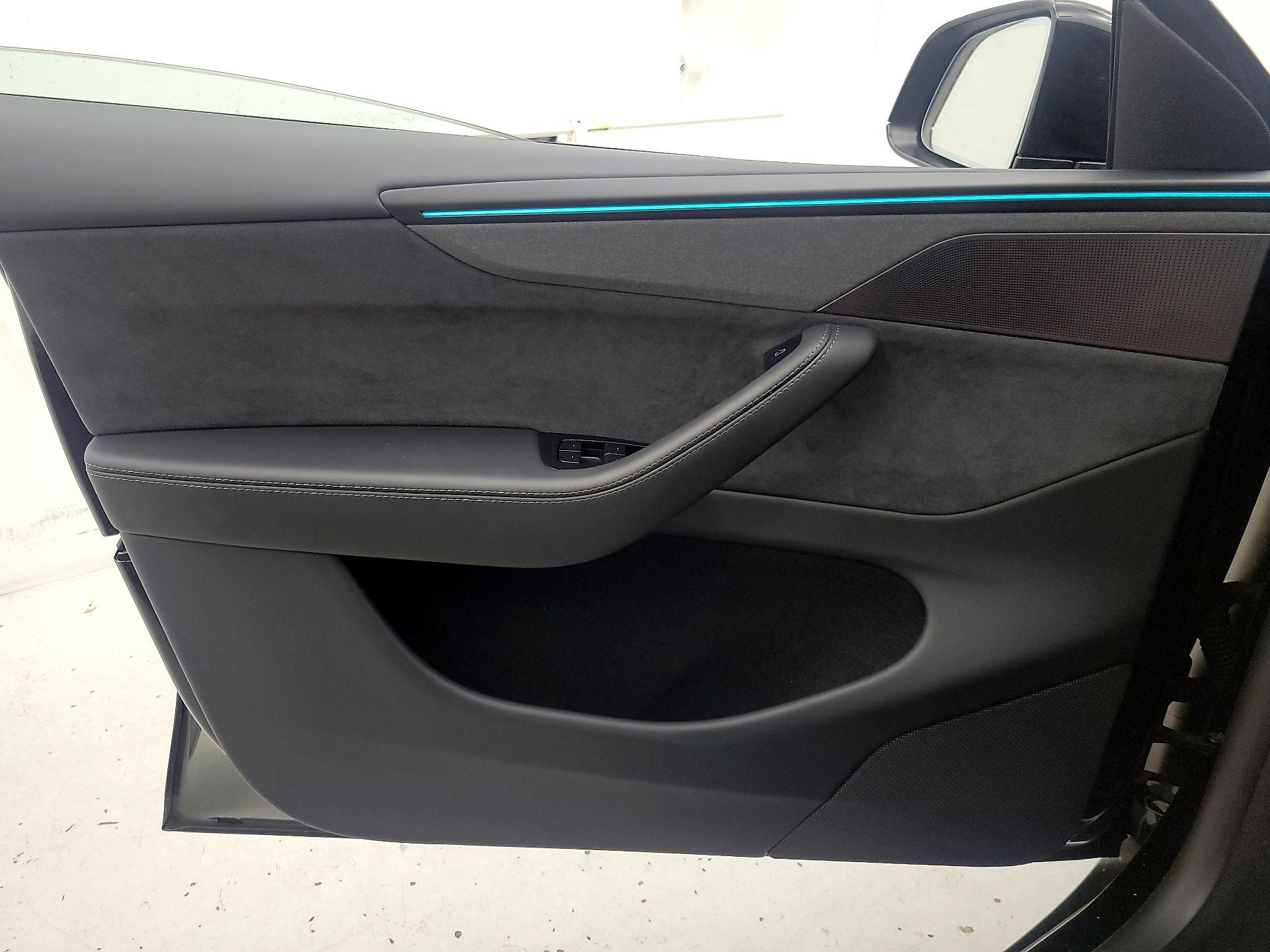 Thumbnail: 2026 Tesla Model Y - 12