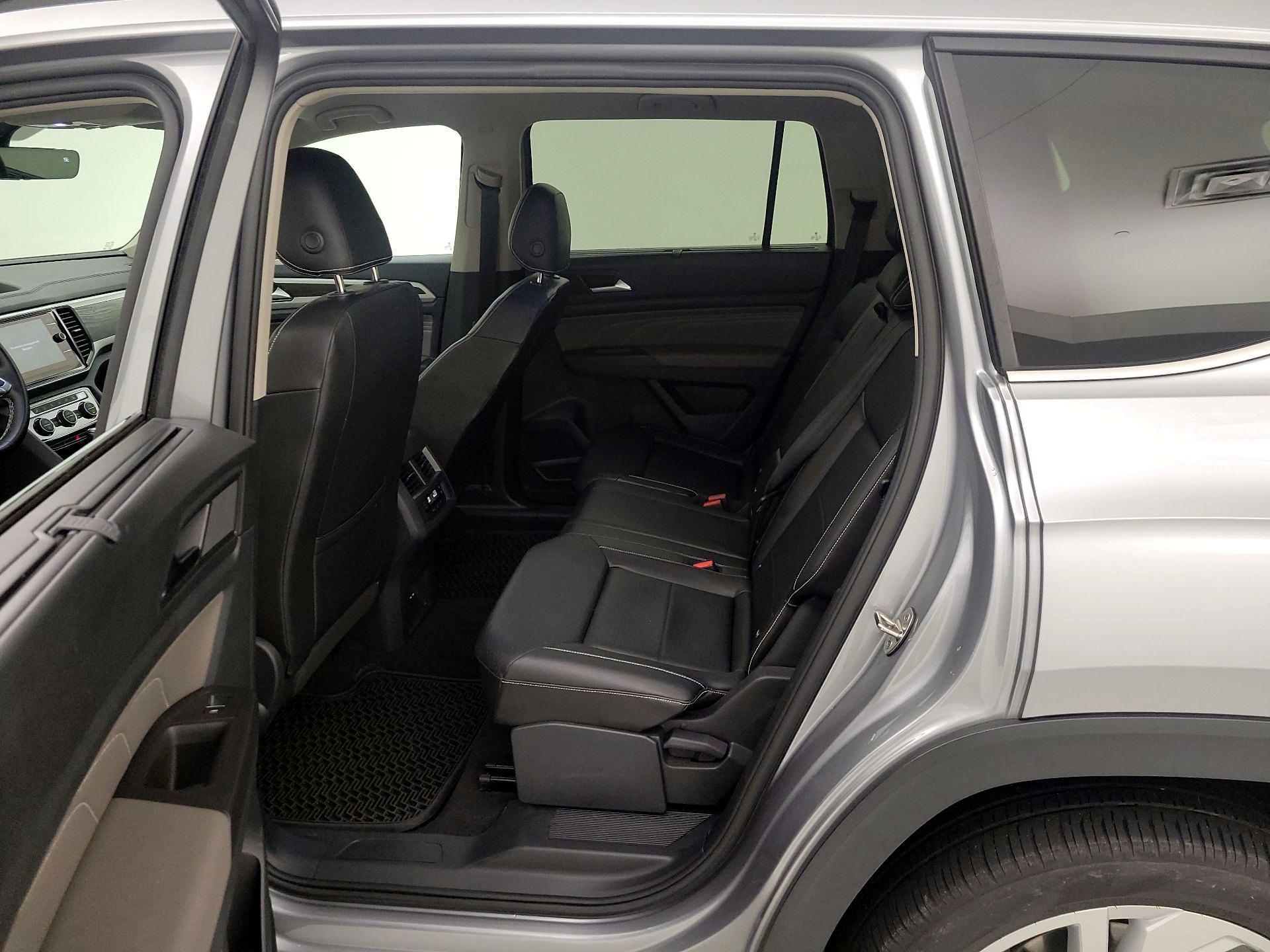 Thumbnail: 2023 Volkswagen Atlas - 19