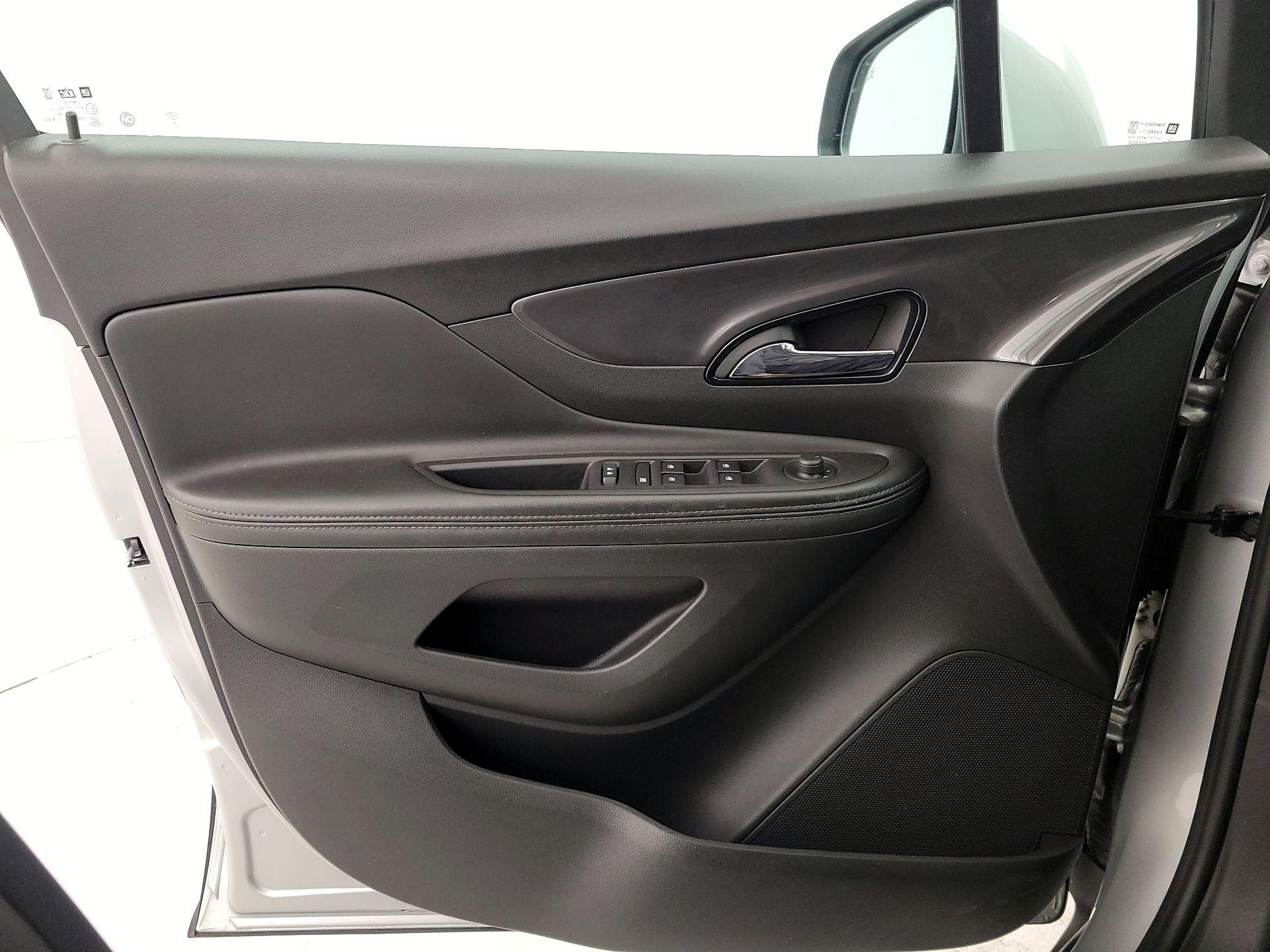 Thumbnail: 2022 Buick Encore - 12