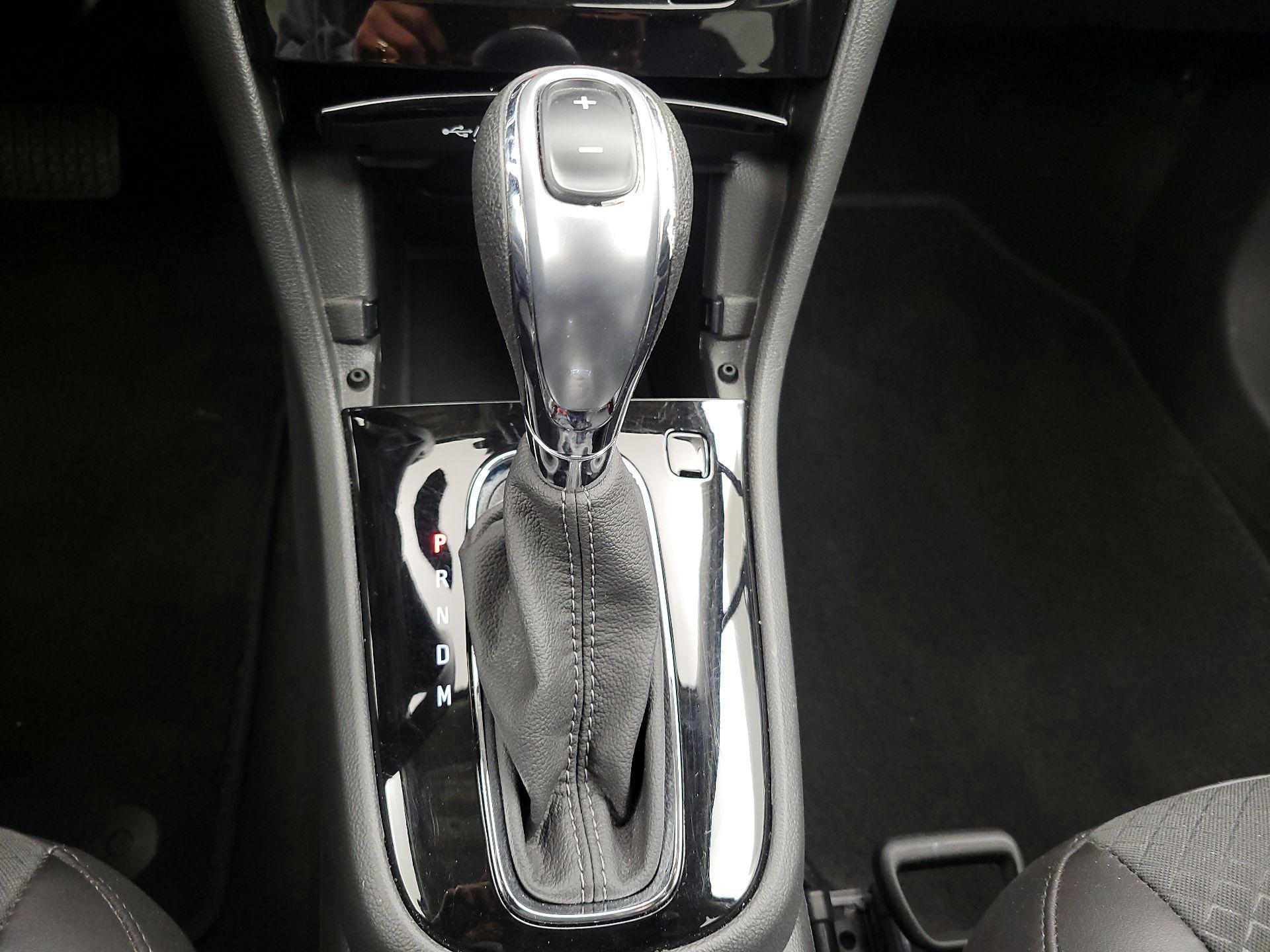 Thumbnail: 2022 Buick Encore - 17