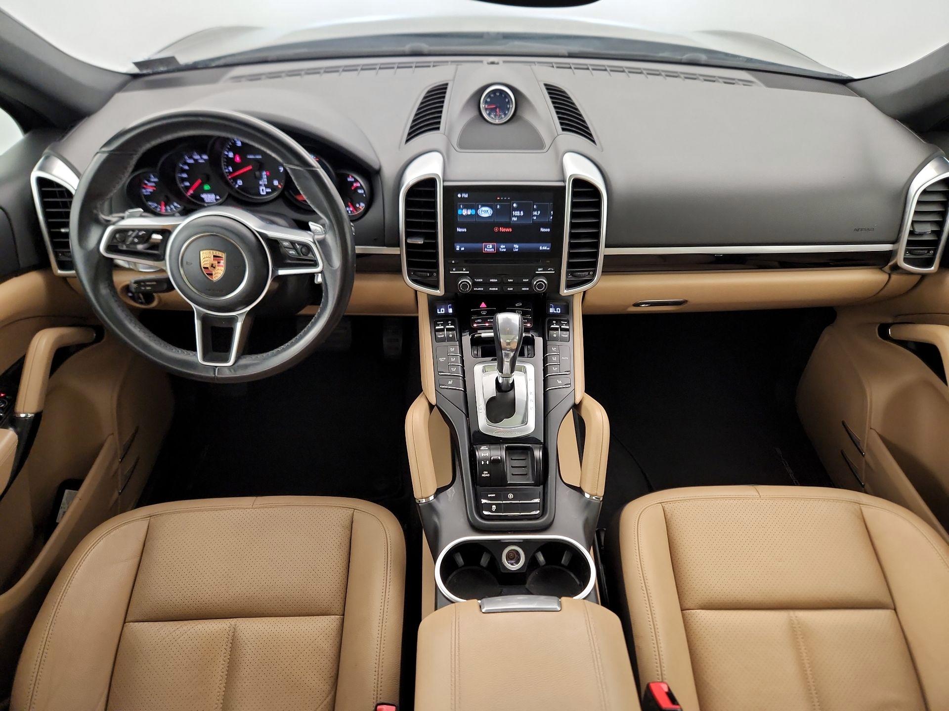Thumbnail: 2018 Porsche Cayenne - 9