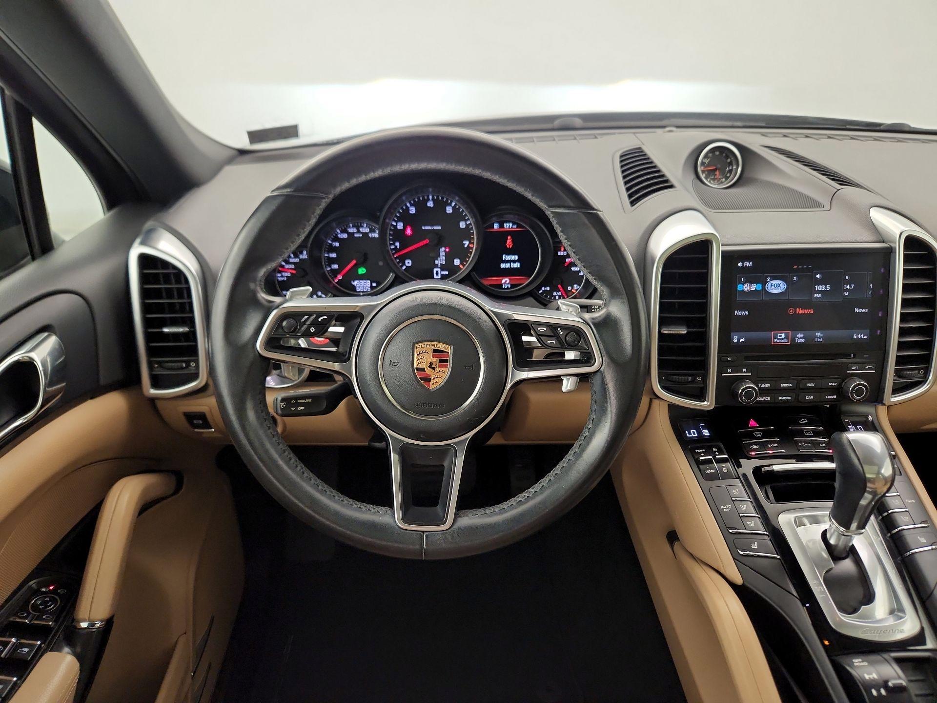 Thumbnail: 2018 Porsche Cayenne - 10