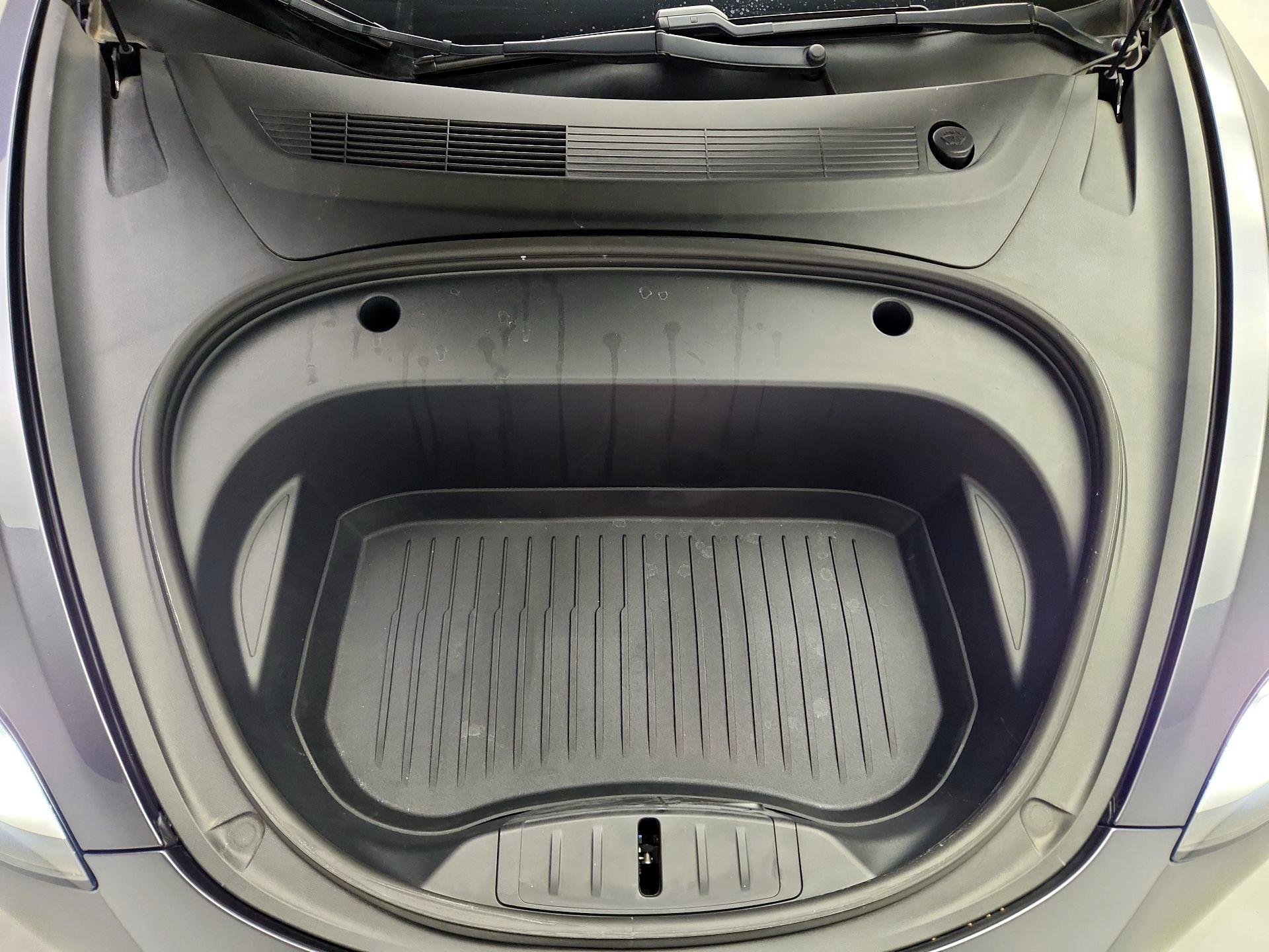 Thumbnail: 2021 Tesla Model 3 - 19