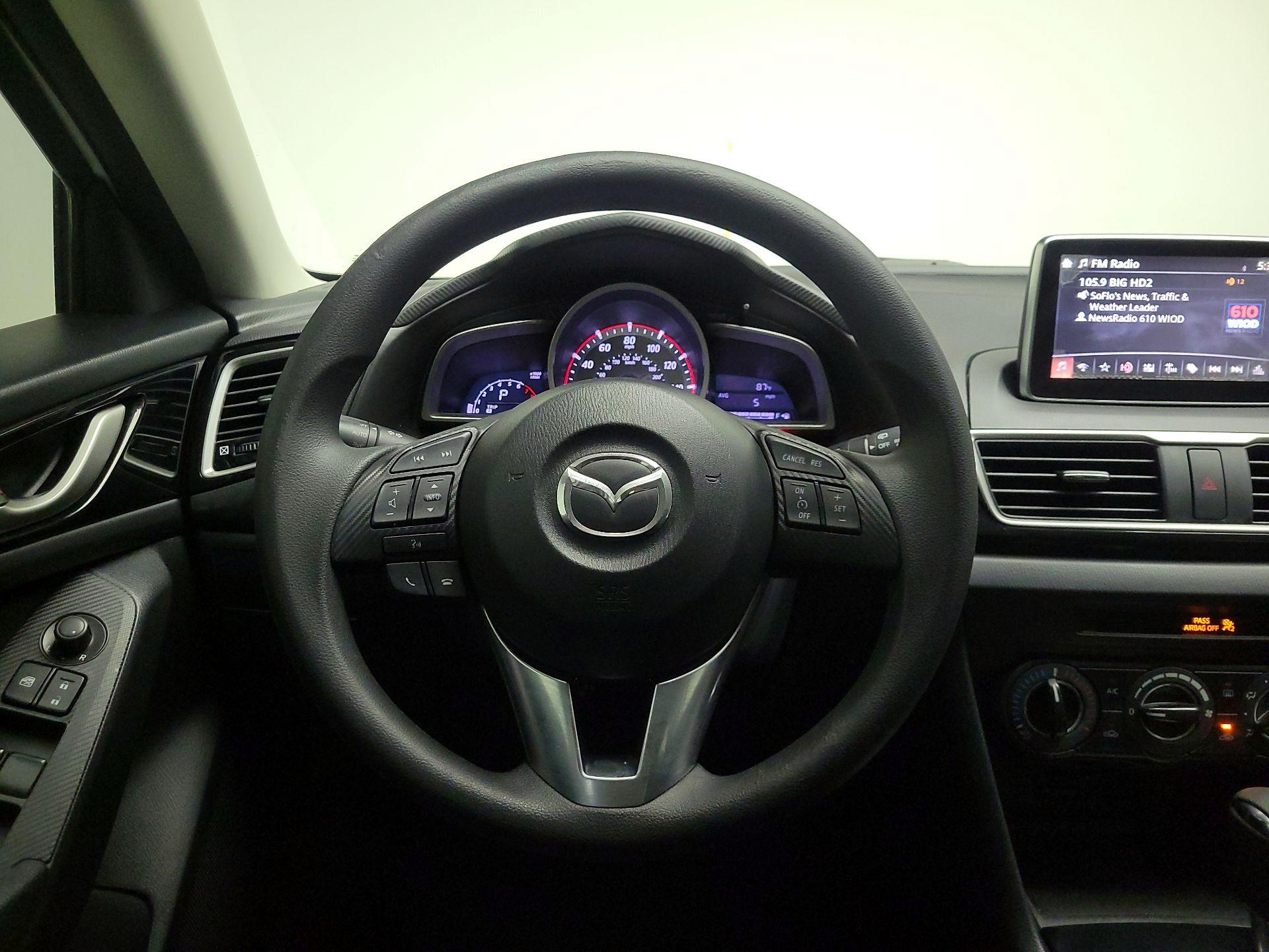 Thumbnail: 2016 Mazda Mazda3 - 10