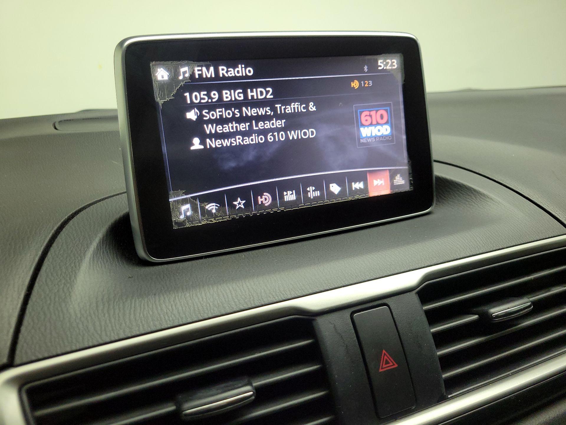 Thumbnail: 2016 Mazda Mazda3 - 16