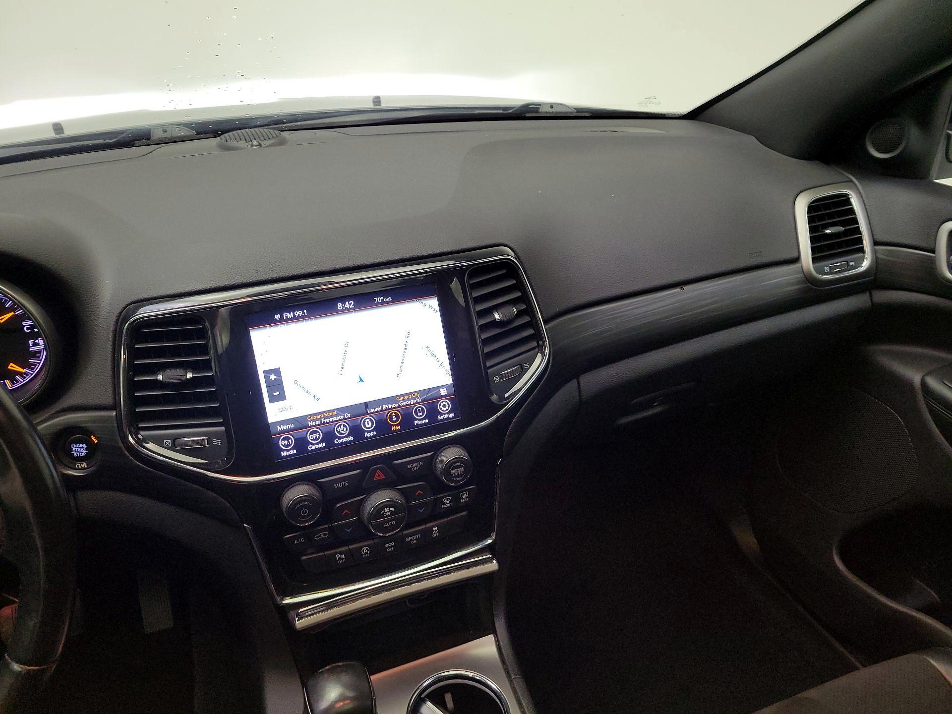 Thumbnail: 2021 Jeep Grand Cherokee - 9