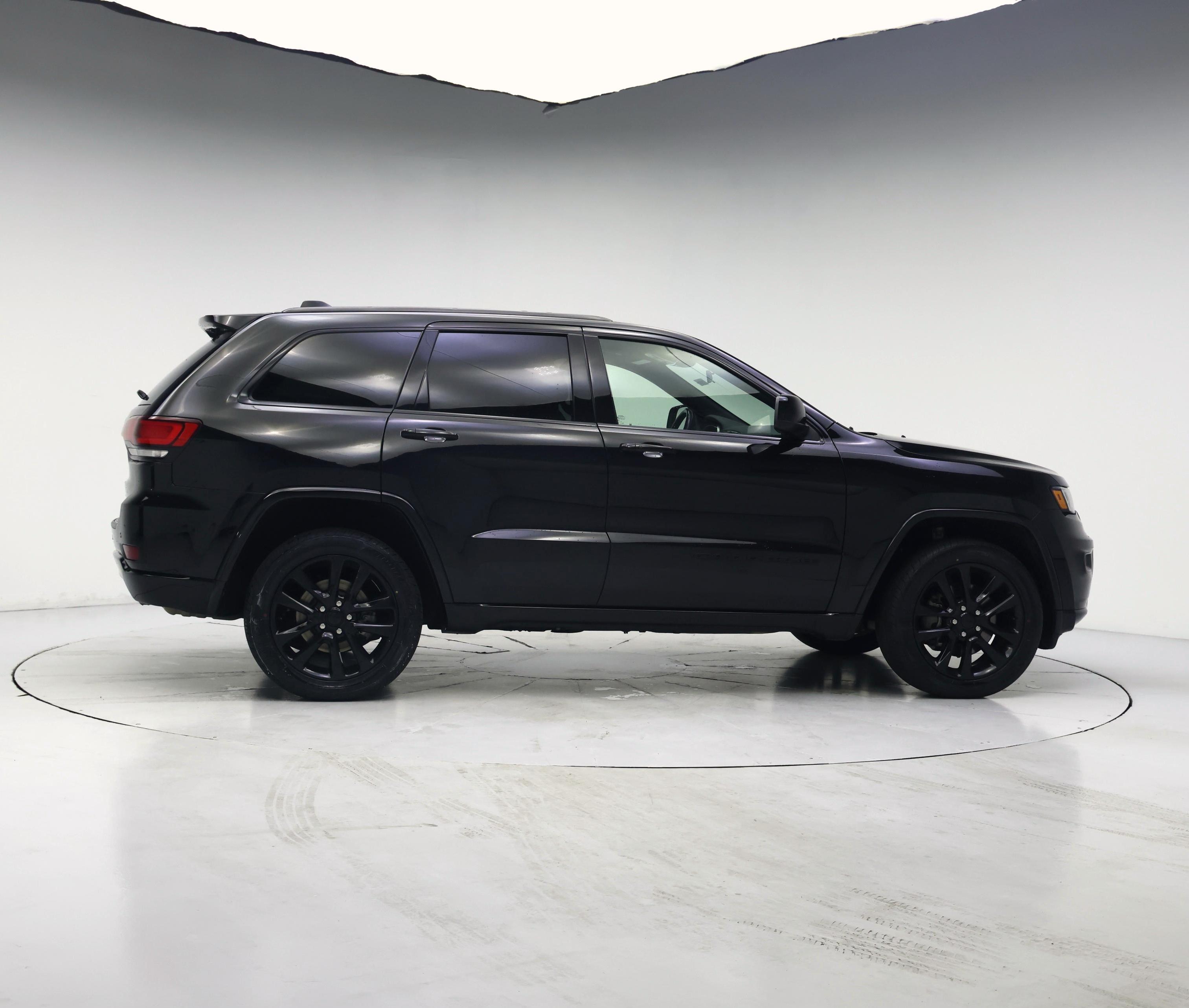 Thumbnail: 2021 Jeep Grand Cherokee - 7