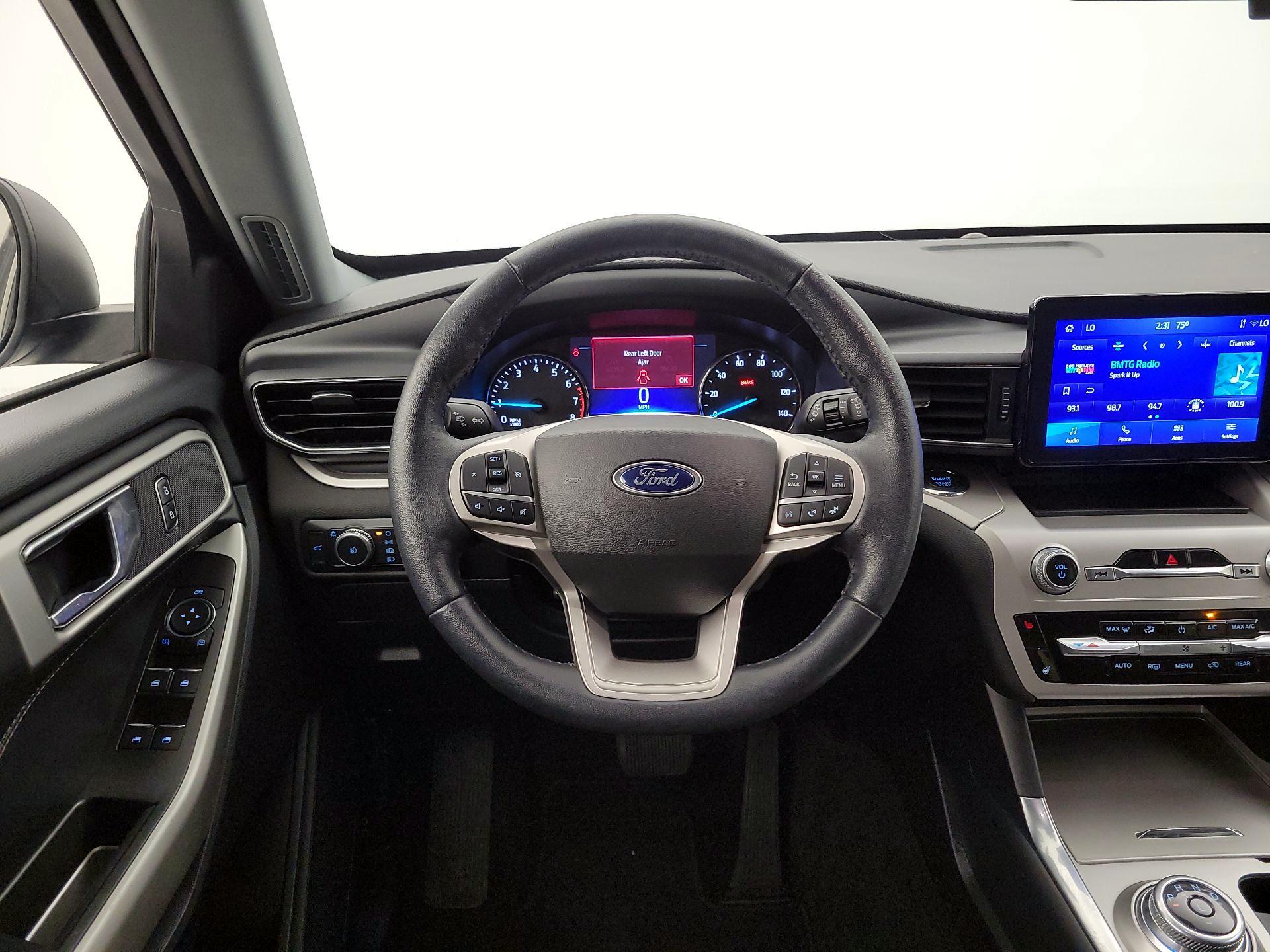 Thumbnail: 2022 Ford Explorer - 10