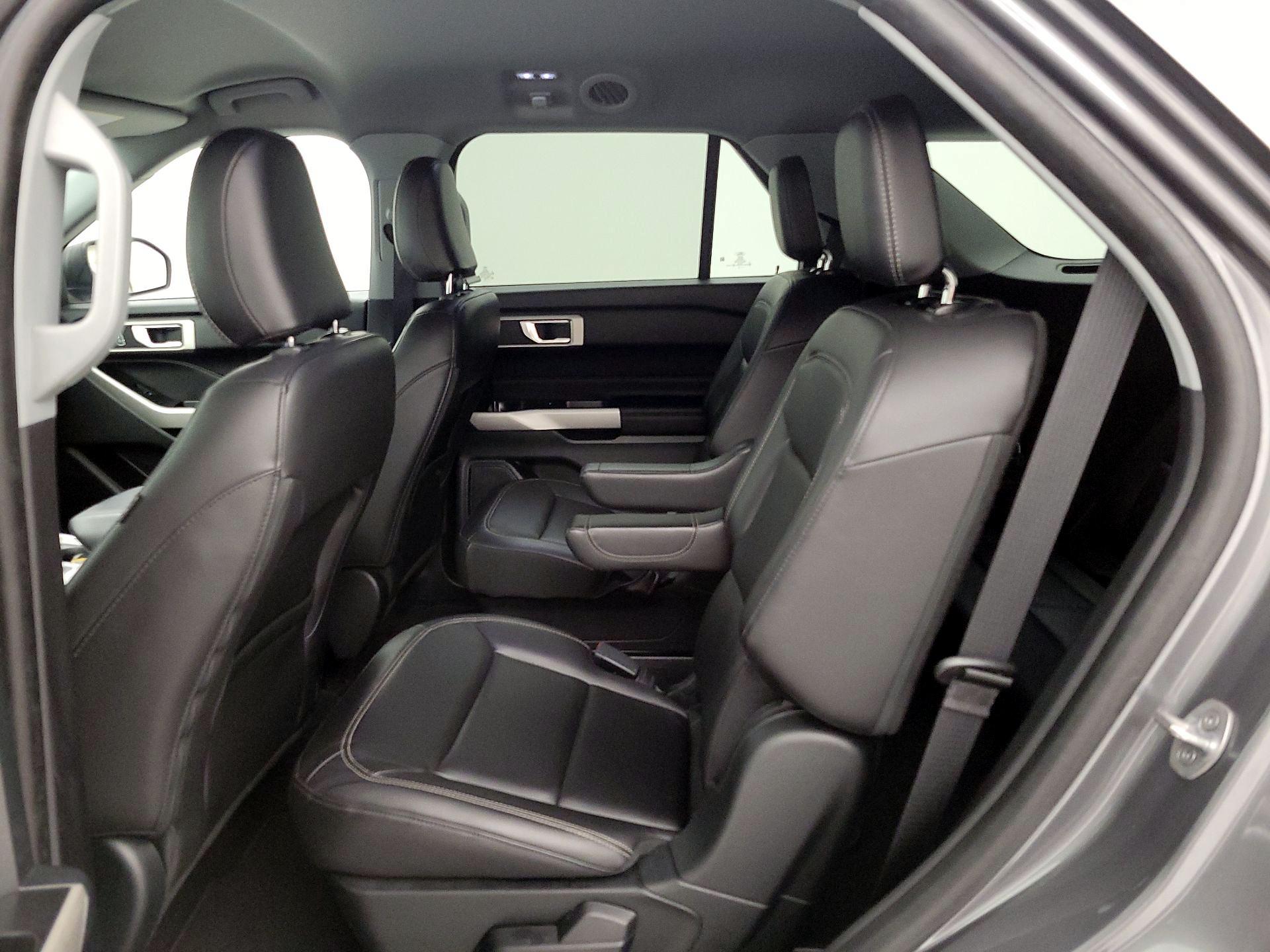 Thumbnail: 2022 Ford Explorer - 18