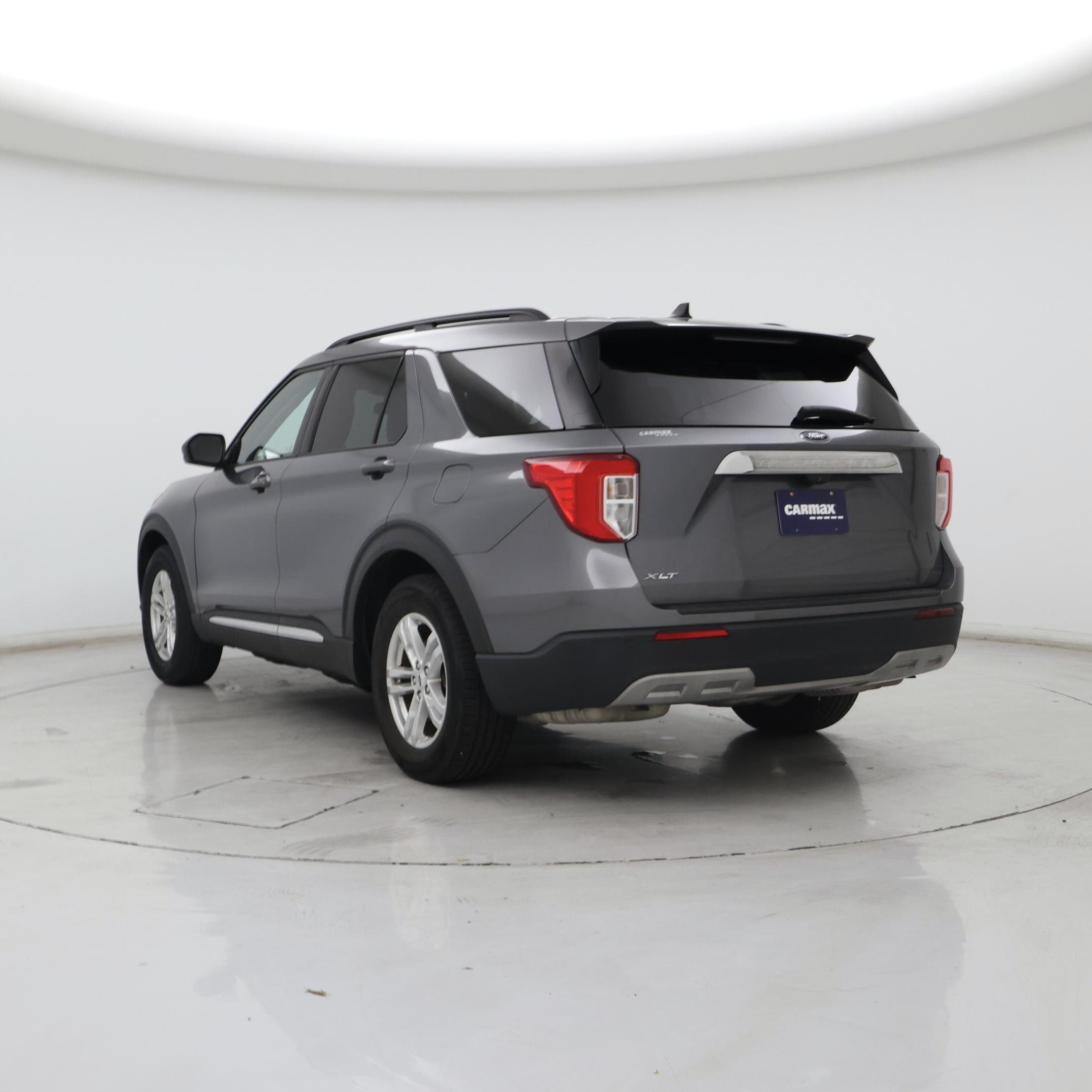 Thumbnail: 2022 Ford Explorer - 2