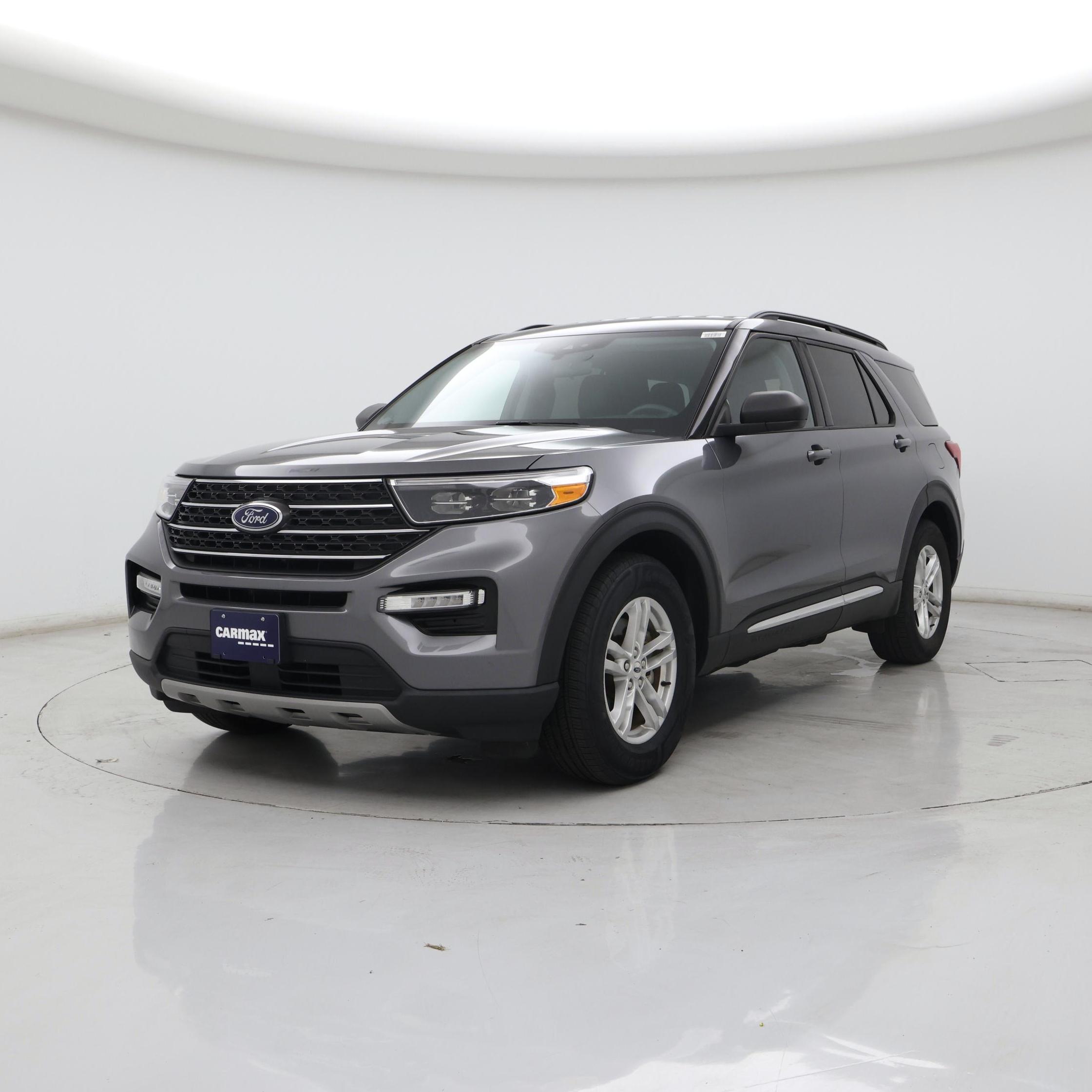Thumbnail: 2022 Ford Explorer - 4